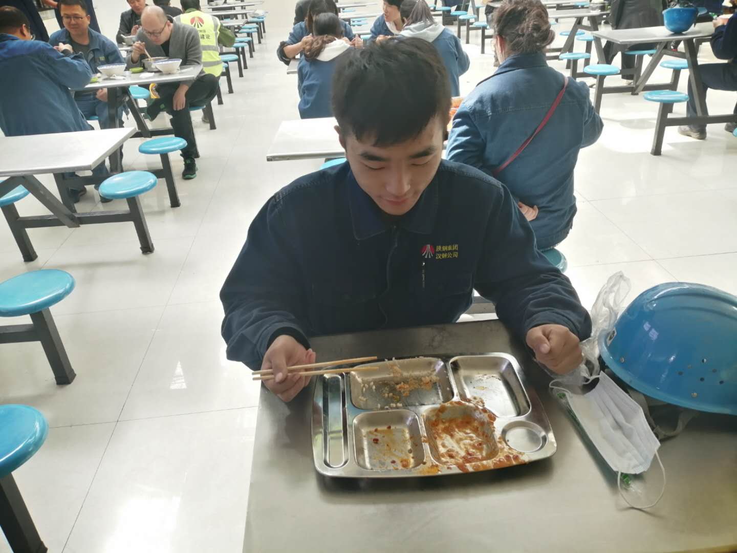 “飲水思袁”反對浪費,勤儉節約從我做起 “飲水思袁”反對浪費,勤儉節約從我做起