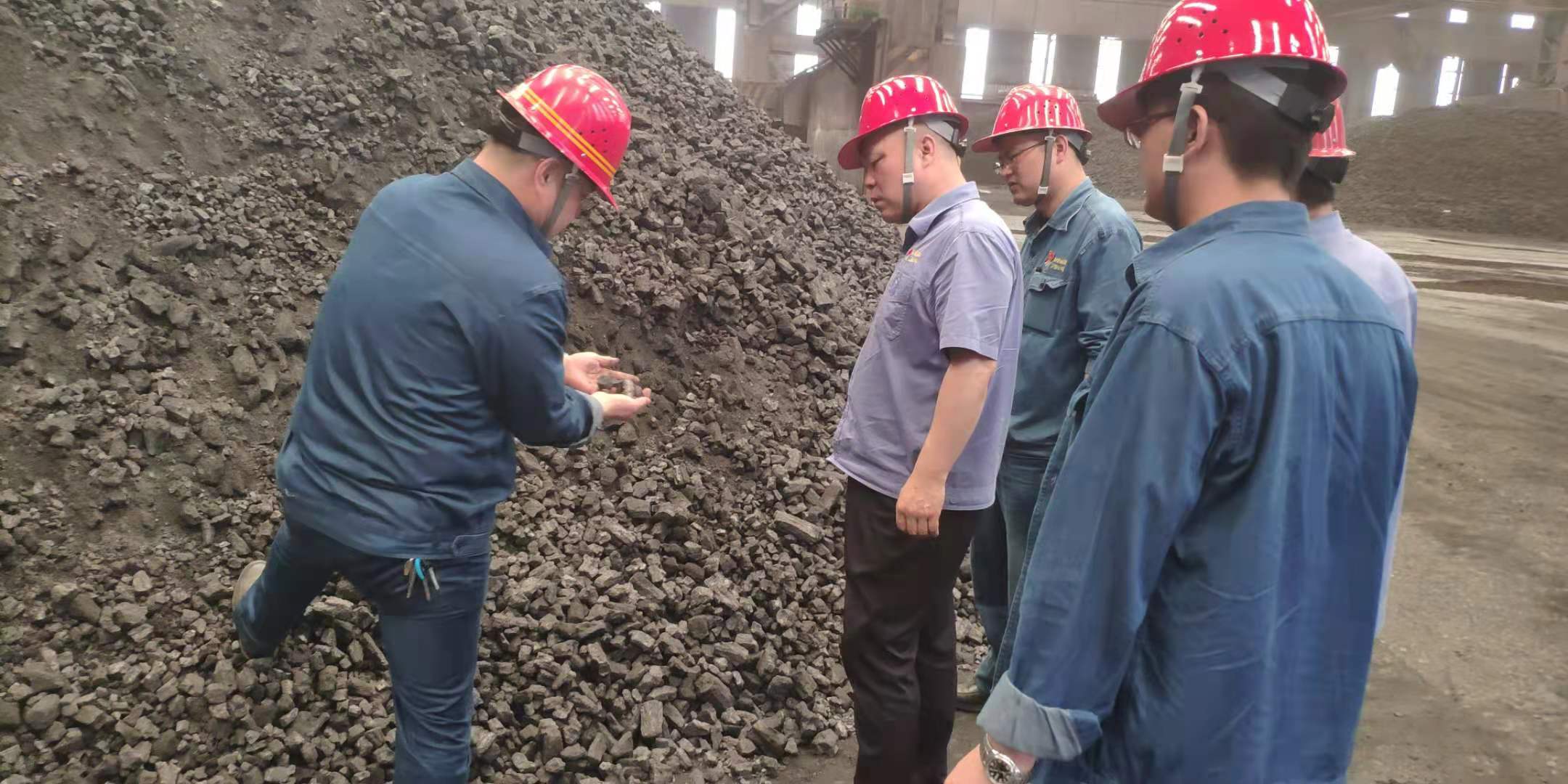 思維破冰,帶來行動突圍 ——煉鐵廠2高爐持續推進高效生產紀實 思維破冰,帶來行動突圍 ——煉鐵廠2高爐持續推進高效生產紀實