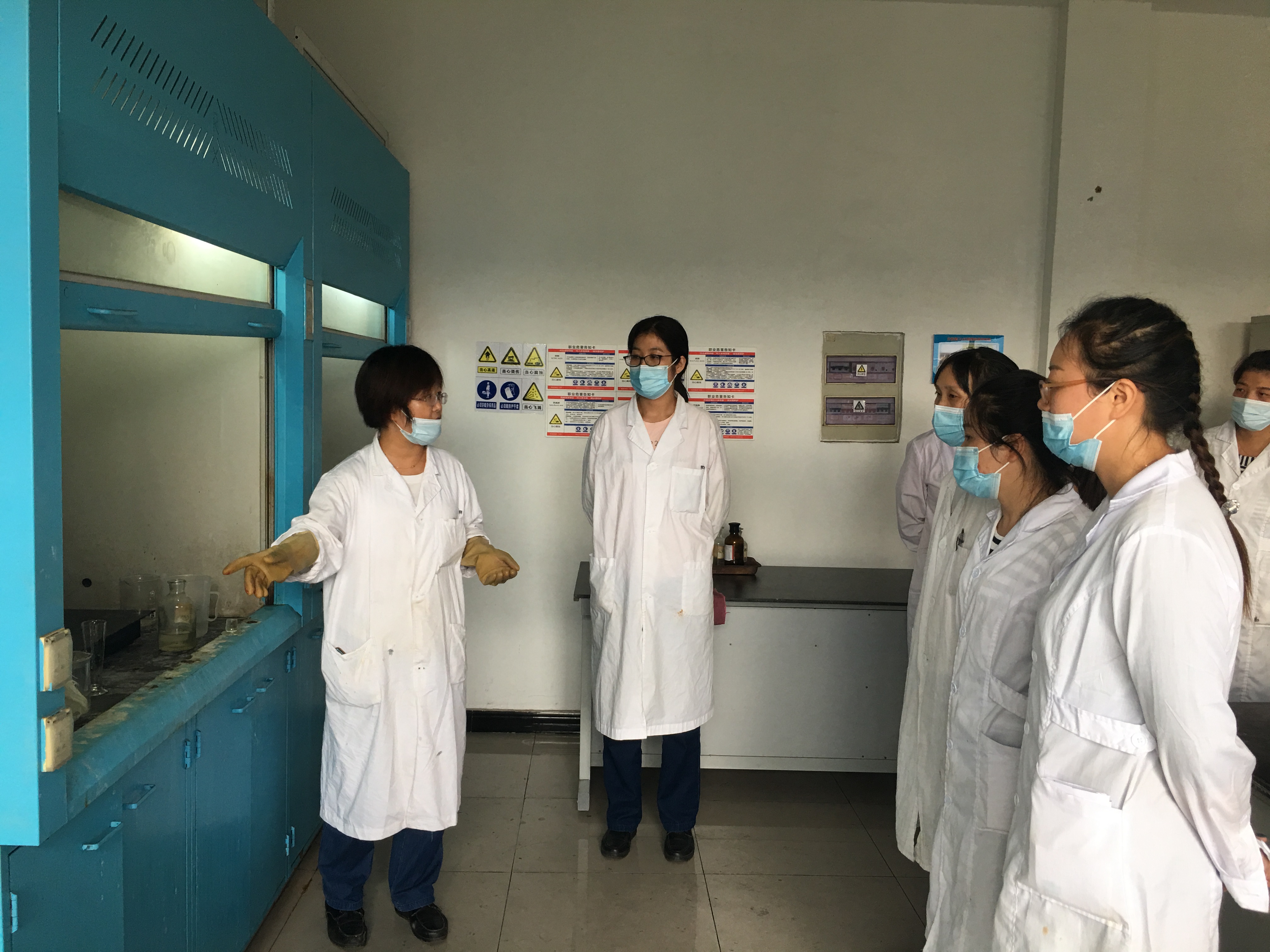 ��(qi��ng)���F(xi��n)��(ch��ng)����  �Q�o��ȫ����˨��