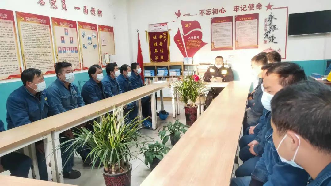 交通安全月!煉鋼廠“拍了拍”你 交通安全月!煉鋼廠“拍了拍”你