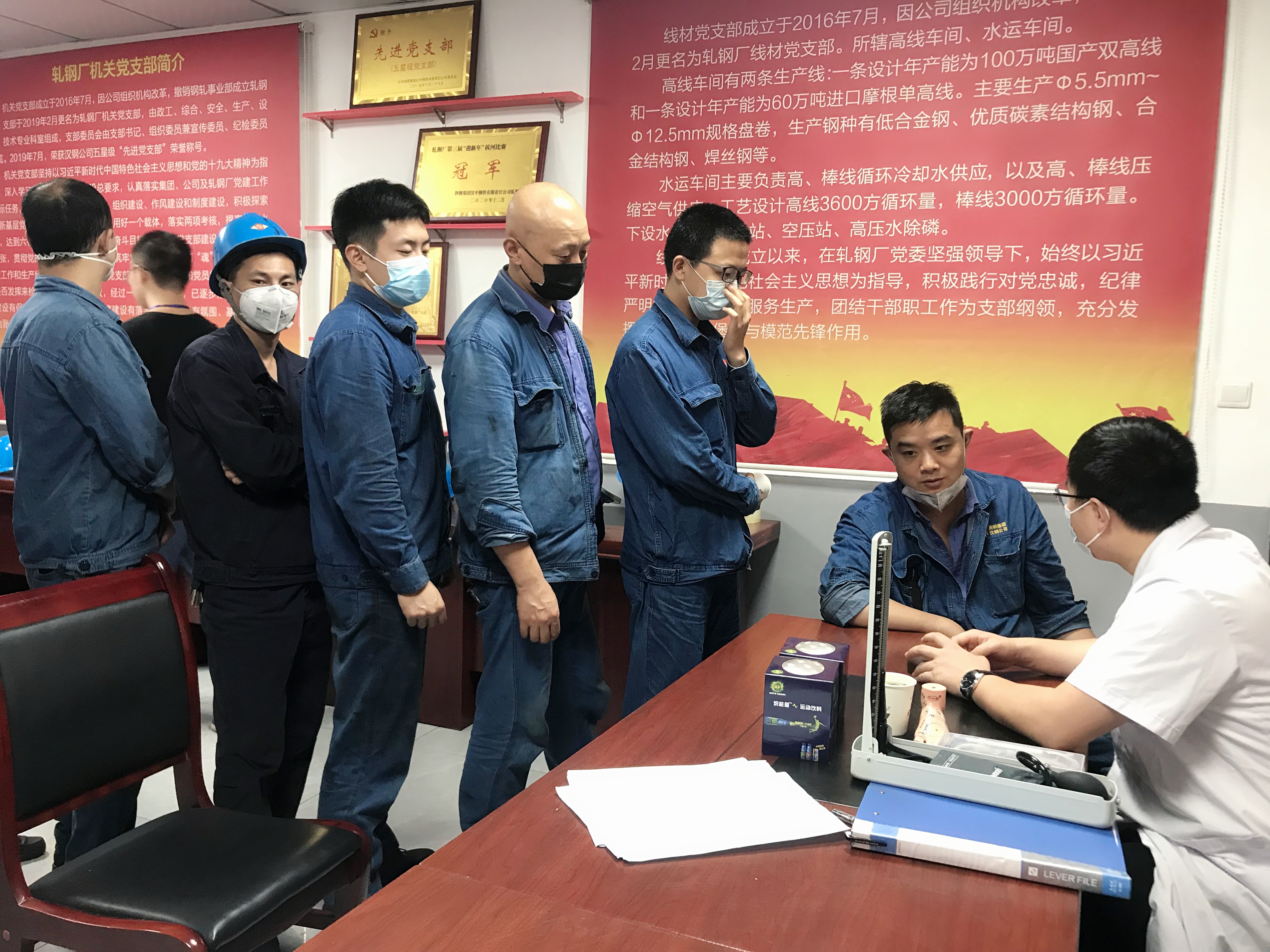 當親情“佐料”配上“安全伴侶” 是幸福的味道 當親情“佐料”配上“安全伴侶” 是幸福的味道