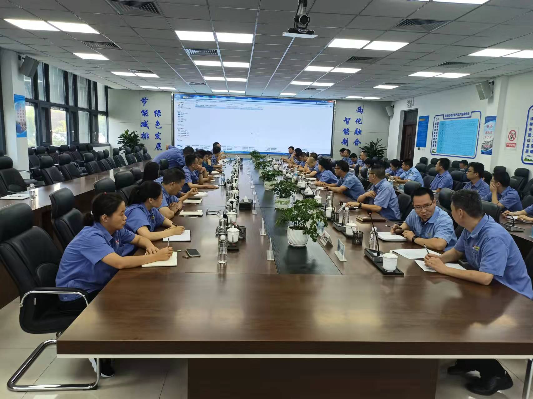 �������£����ľ��������m���Ͷ�˄���ģʽ�� �鹫˾���|���lչ����x��