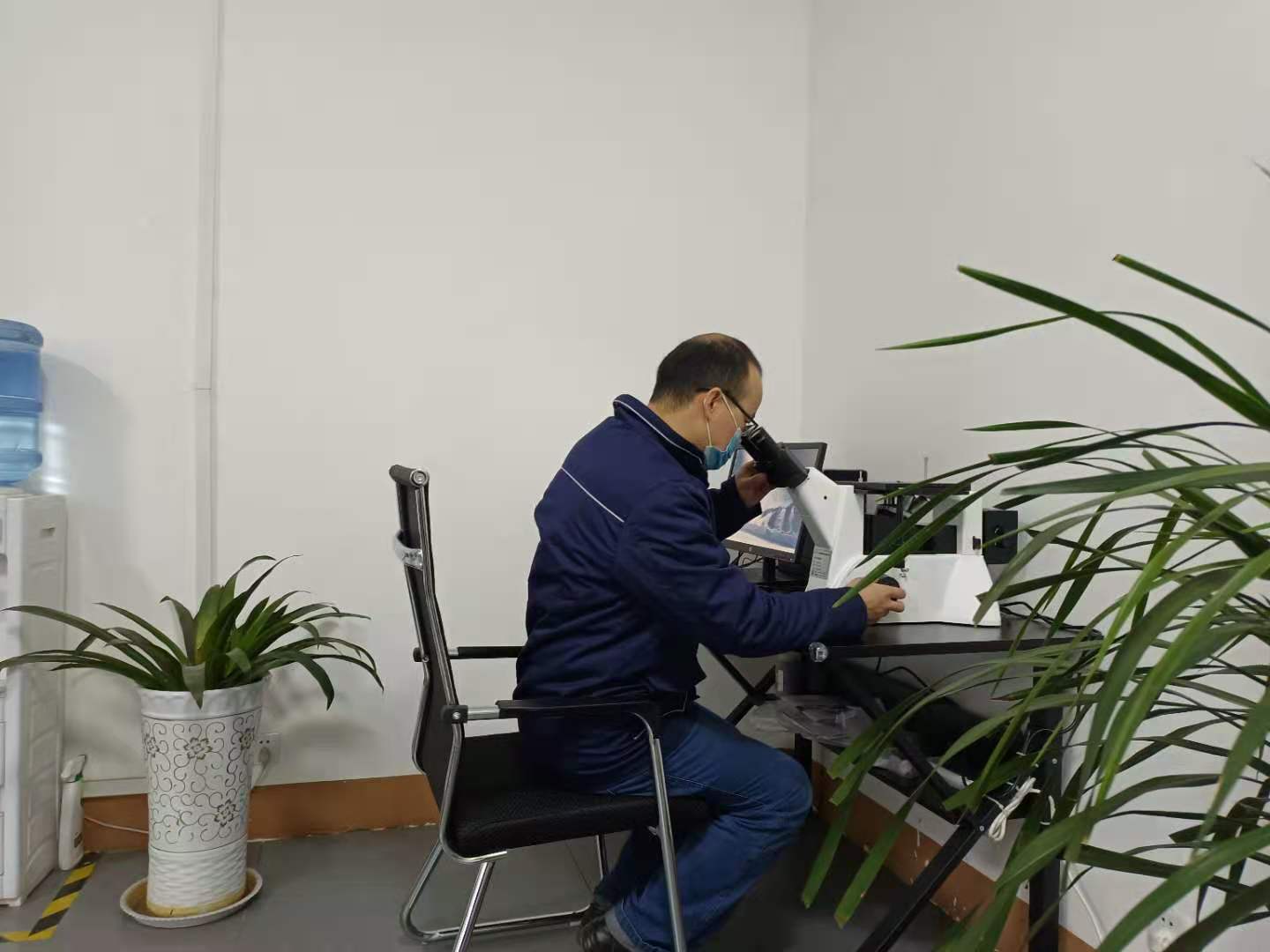 �úßo���� һ�����y�}