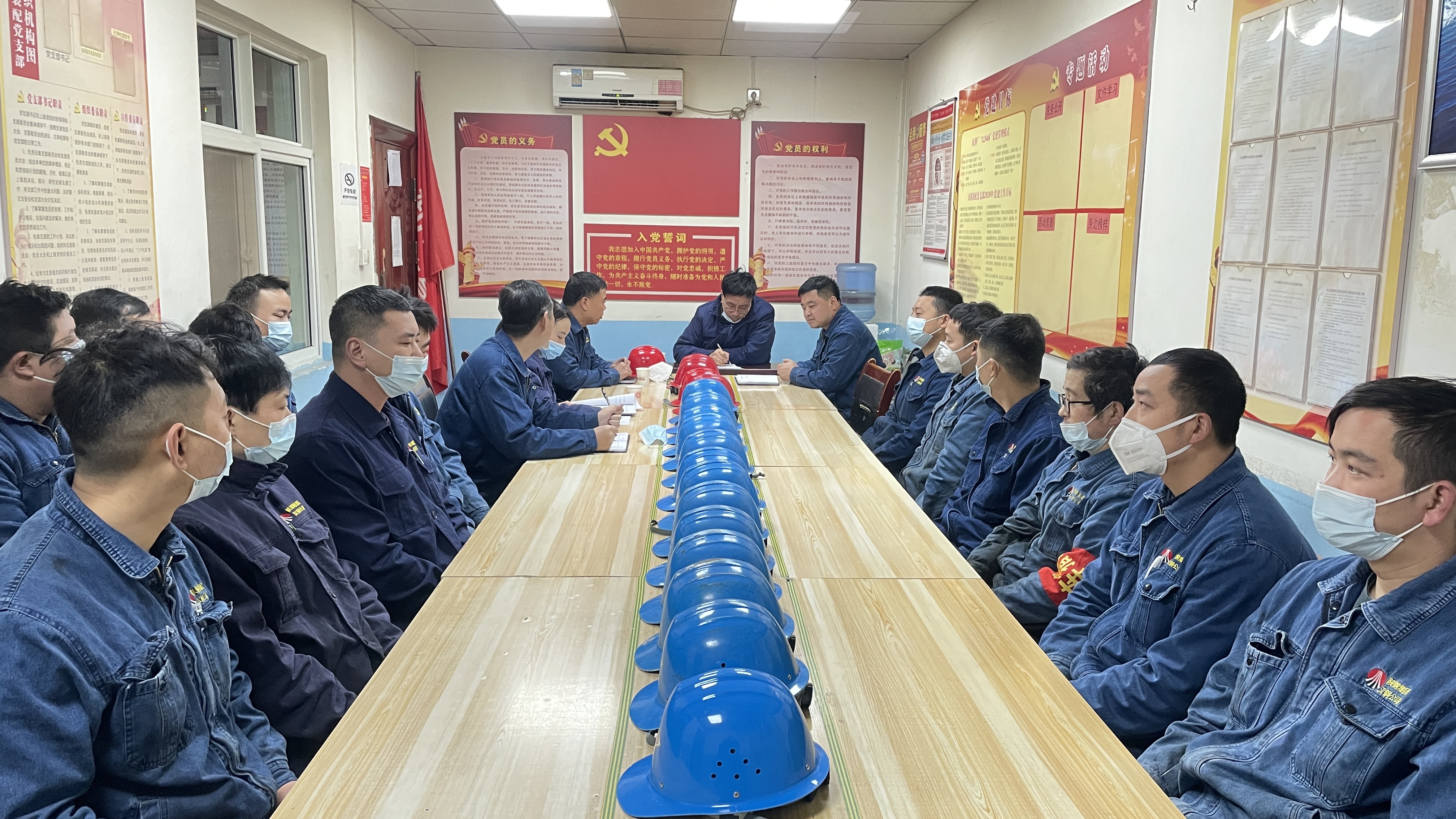 ����λһ�w���cȼ�hʷ�W���������tɫ���桱