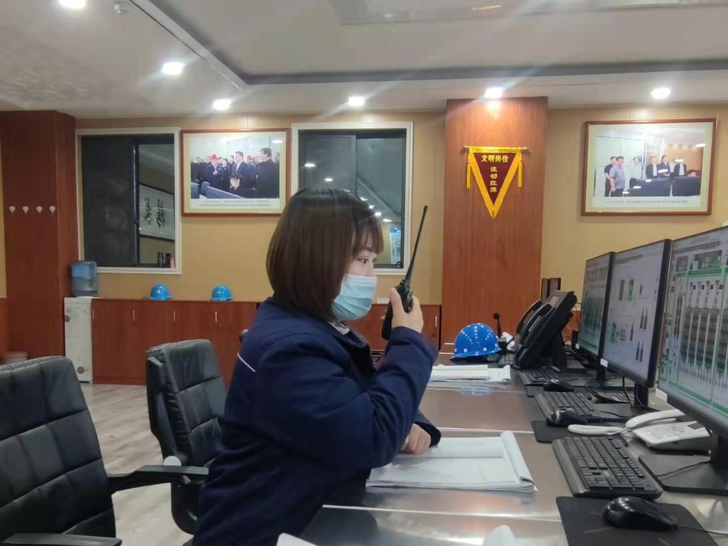 百舸爭流千帆競,巾幗花開別樣紅 百舸爭流千帆競,巾幗花開別樣紅