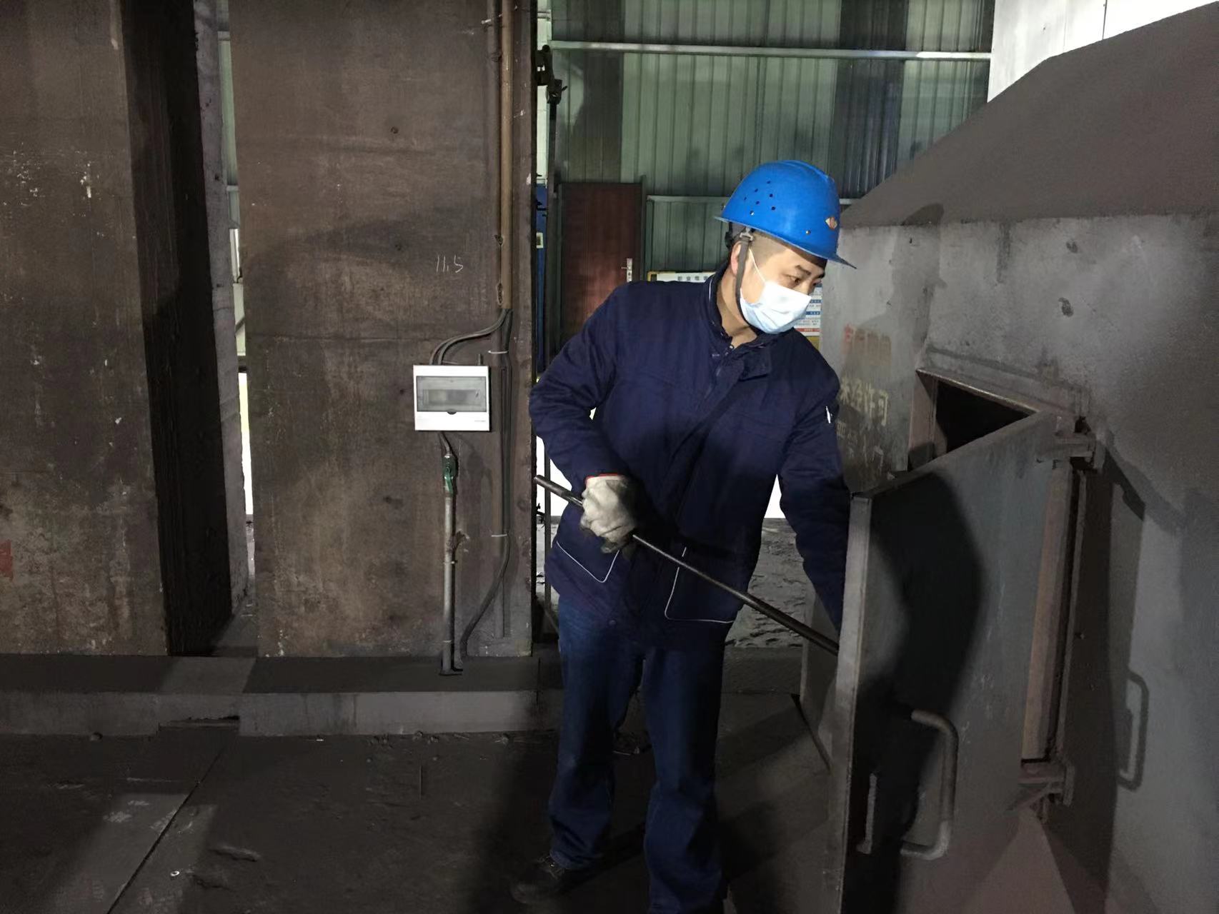 班組“帥”小伙 班組“帥”小伙