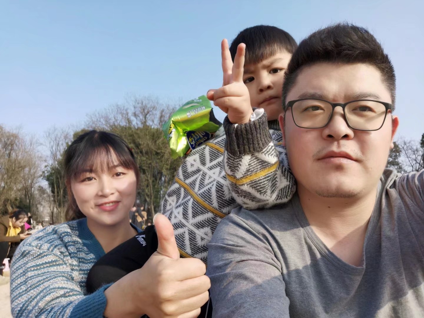 王雪:柔肩挑重擔 巾幗展芳華 王雪:柔肩挑重擔 巾幗展芳華