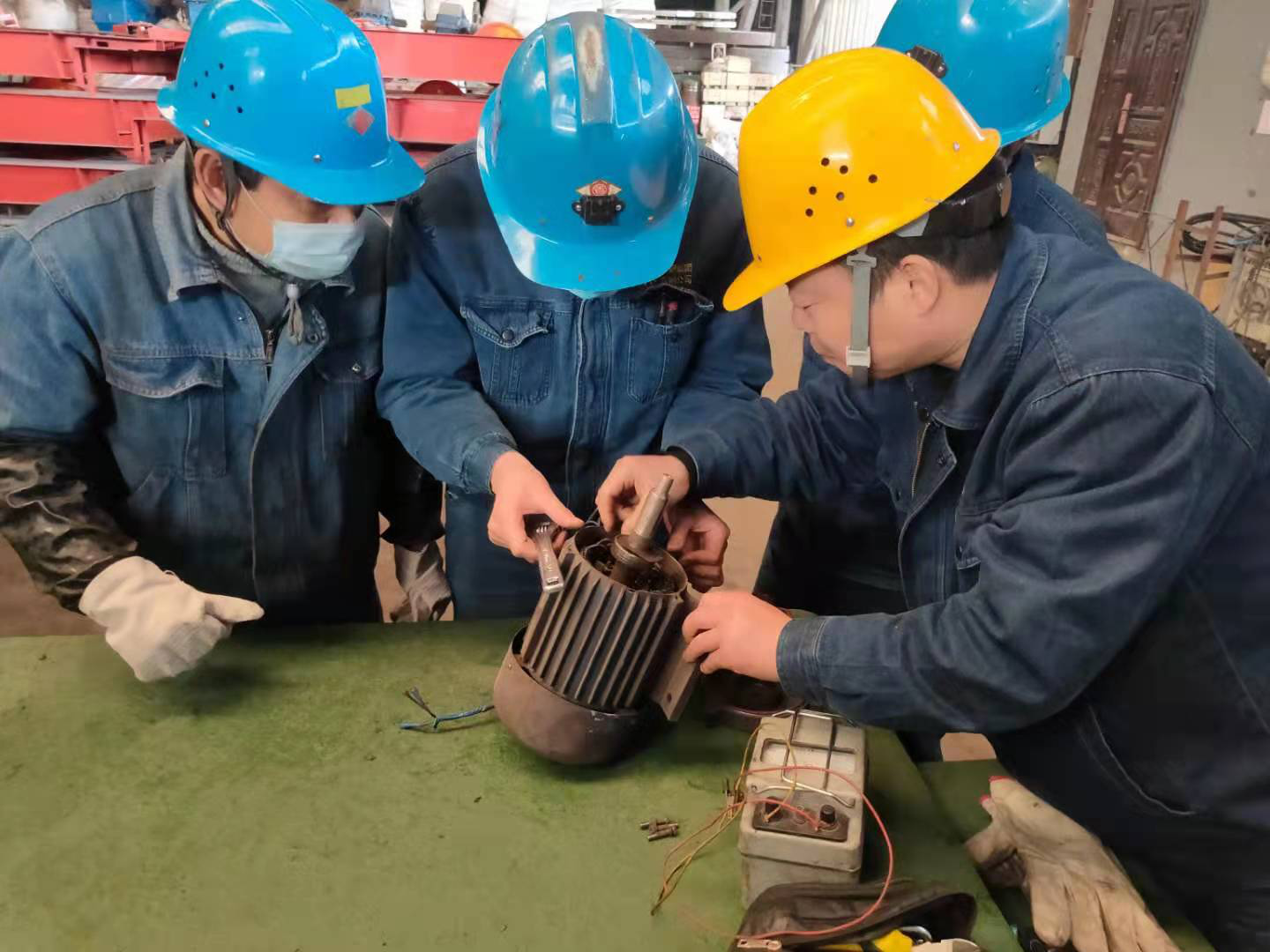 “三會”精神引領黨支部工作再起航 “三會”精神引領黨支部工作再起航