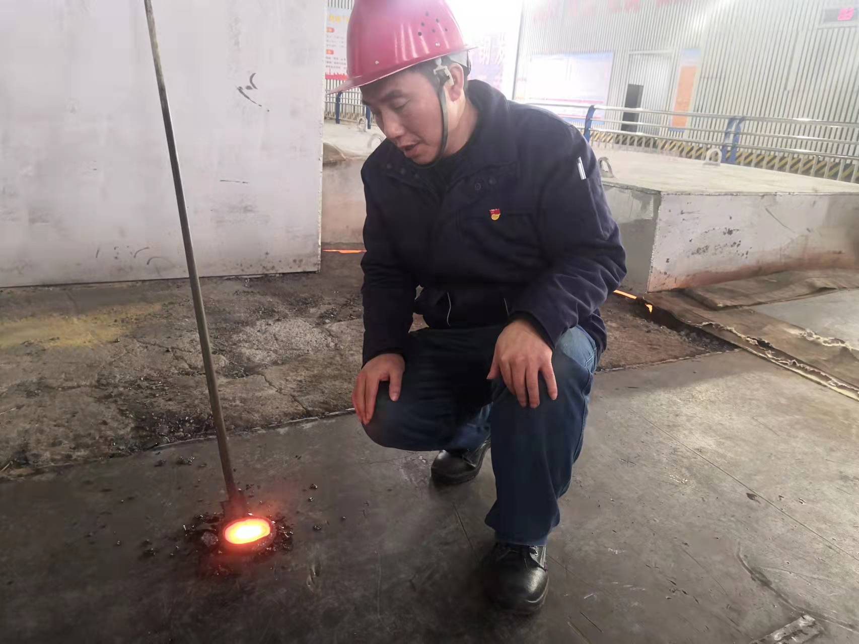 毛潔成:用“工匠精神”鑄就“鋼鐵夢” 毛潔成:用“工匠精神”鑄就“鋼鐵夢”