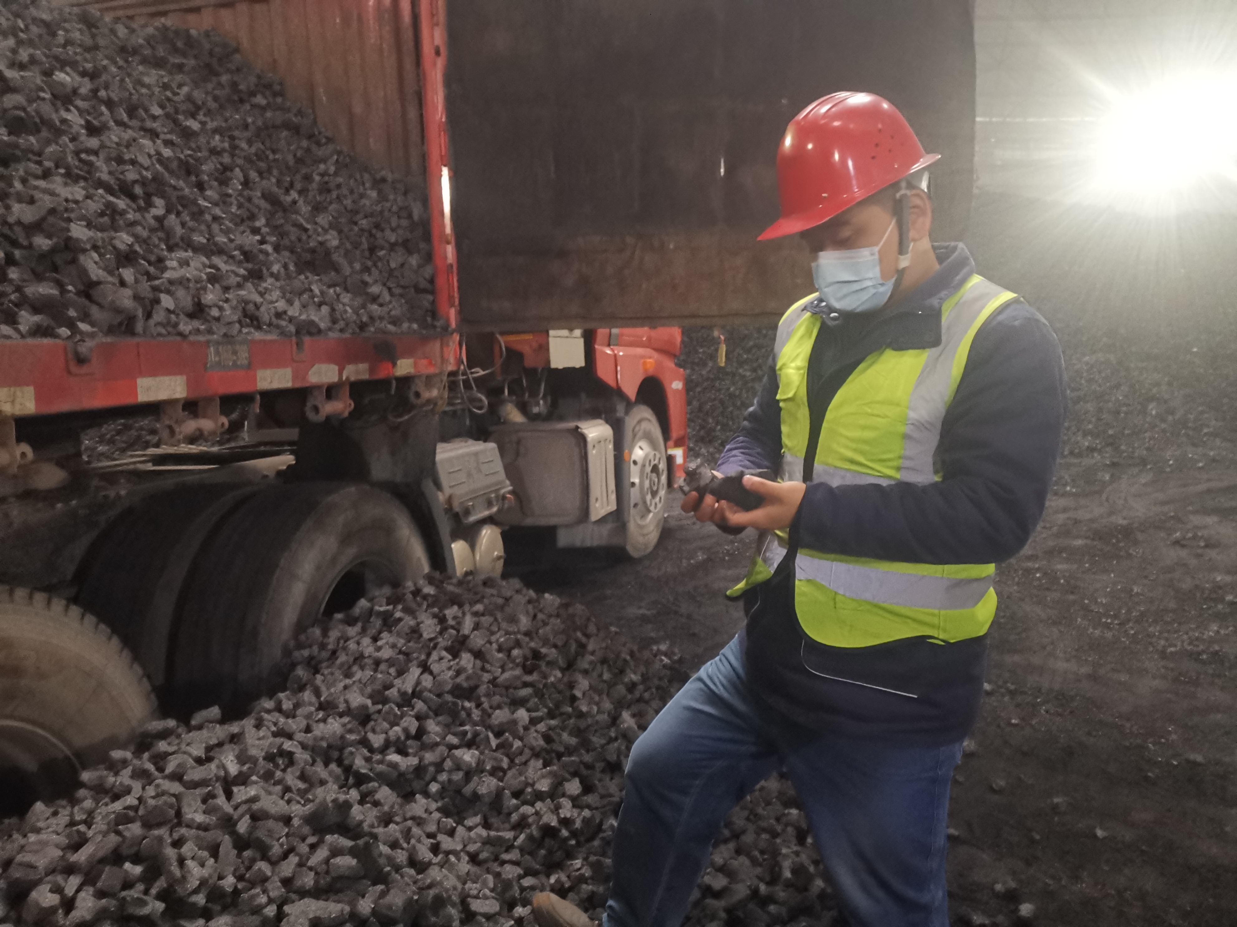 我身邊的“雷鋒”故事 我身邊的“雷鋒”故事