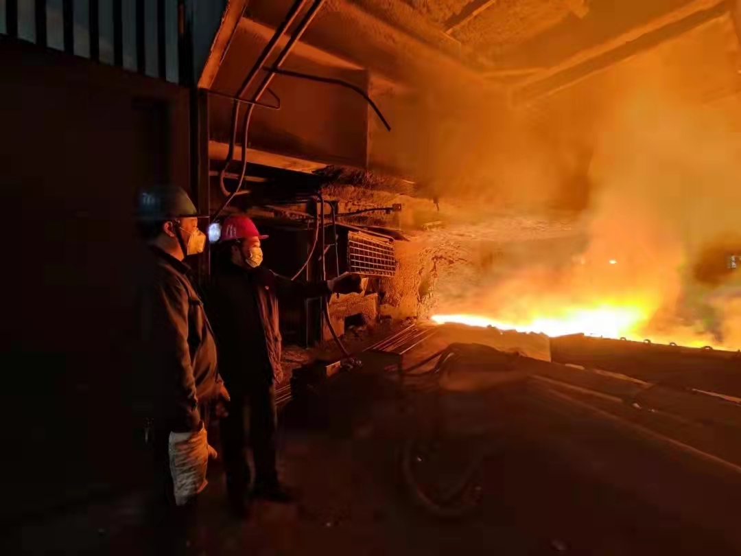 暖春之時,他們同繪最美“春耕圖” 暖春之時,他們同繪最美“春耕圖”