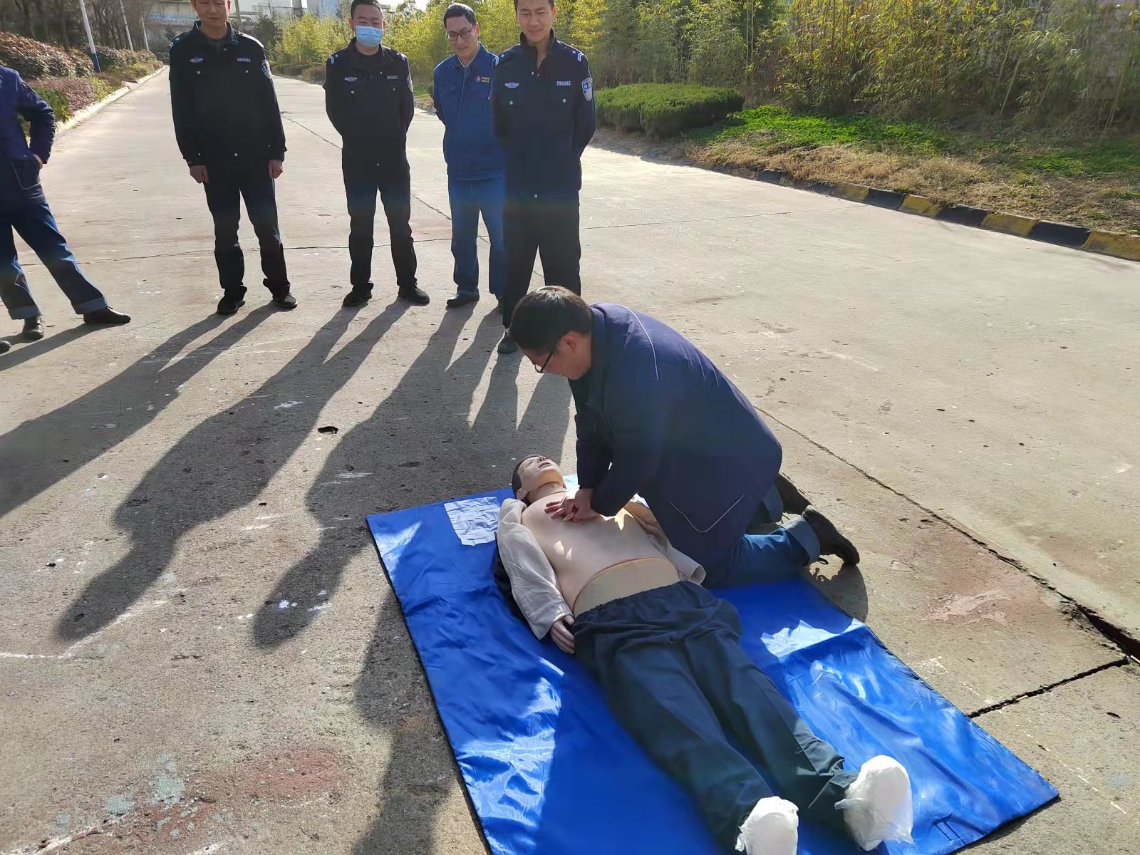 �h�T��������������ȫ��������(w��n)�}������