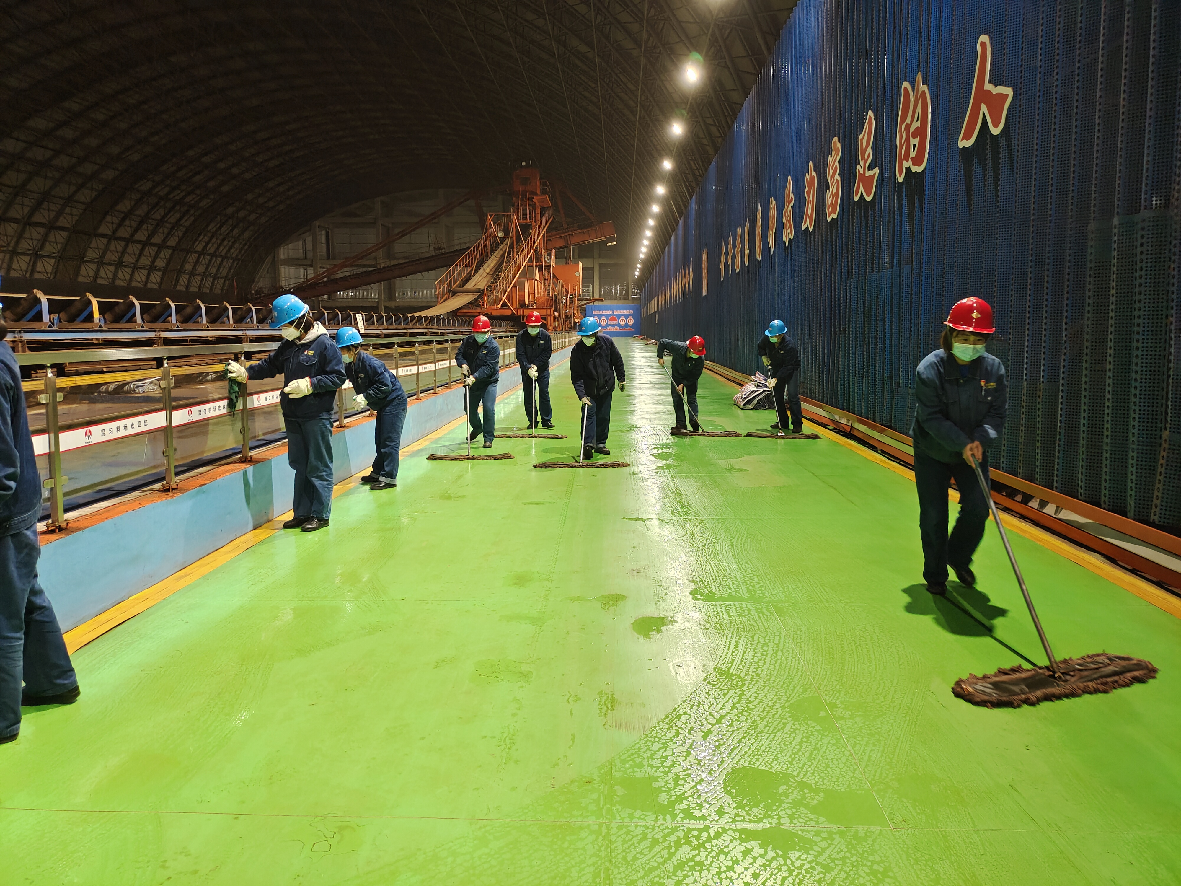 ׌�^Ӳ���L�ɞ���|���lչ�ġ�ͻ�ƿڡ�