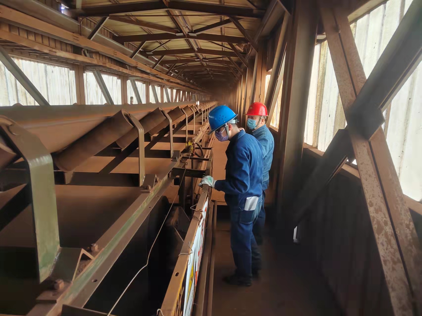 “赤腳醫(yī)生”的攻堅(jiān)路 “赤腳醫(yī)生”的攻堅(jiān)路