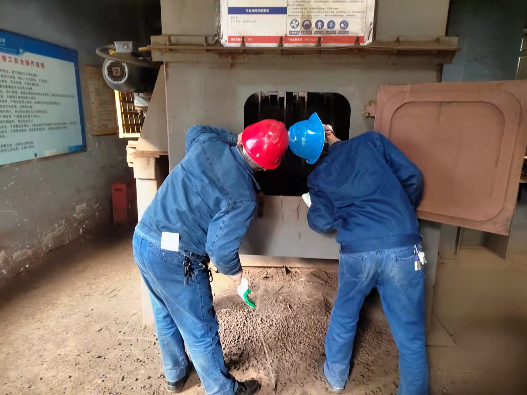 “赤腳醫(yī)生”的攻堅(jiān)路 “赤腳醫(yī)生”的攻堅(jiān)路