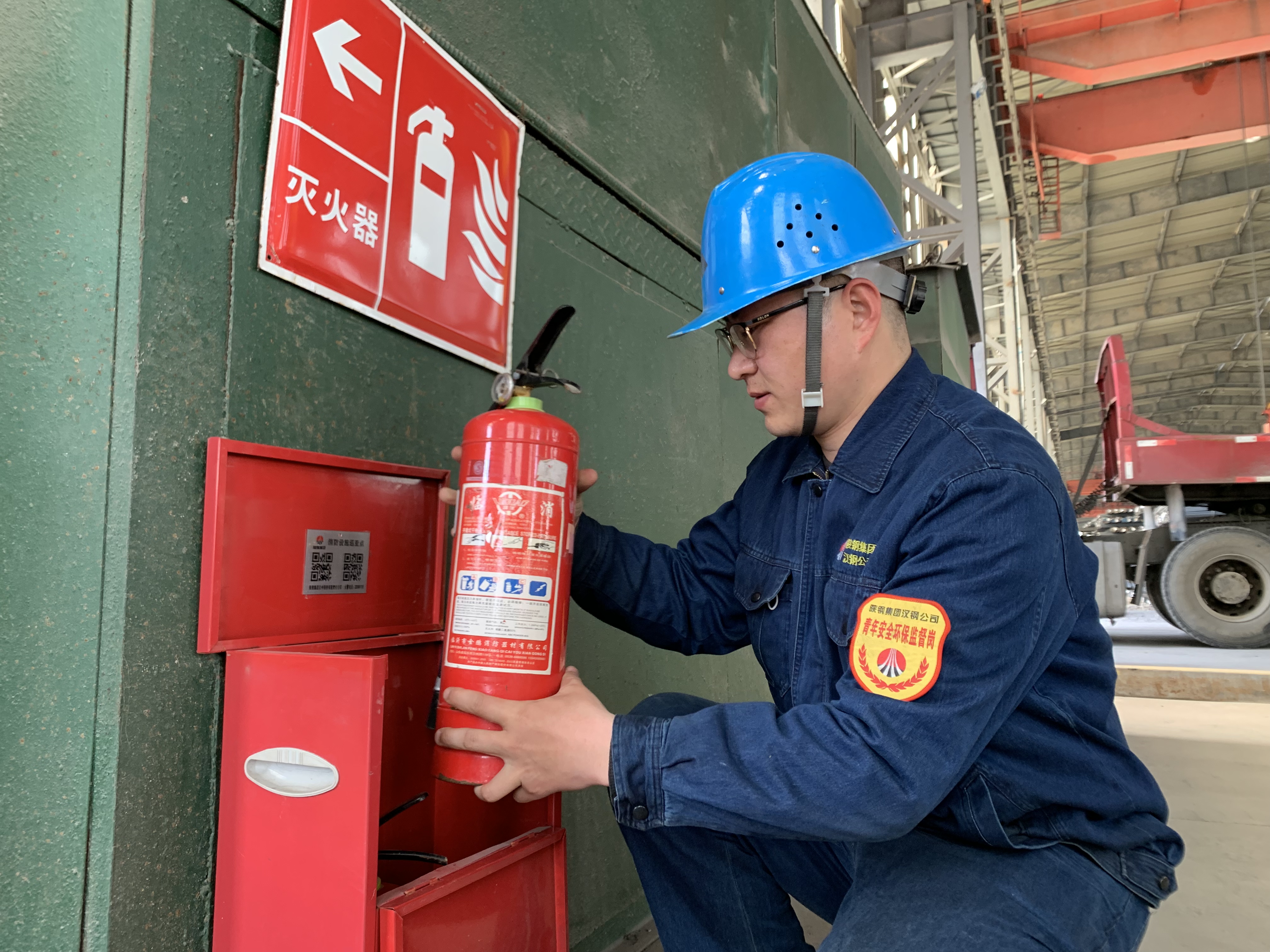 ������ȫ�����У���ȫ���a������