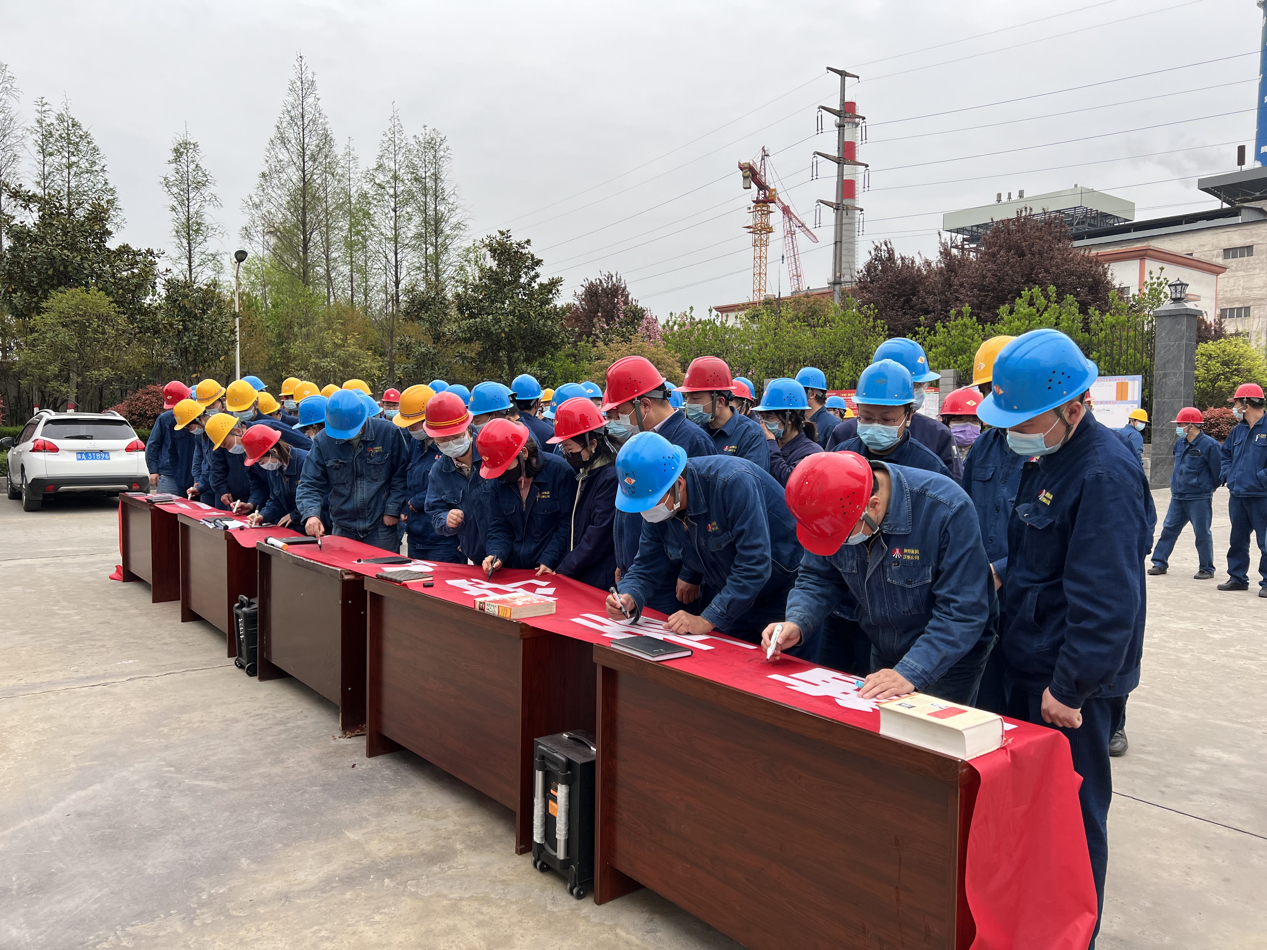 嚴查細管 讓標準化成為安全生產閃亮“名片” 嚴查細管 讓標準化成為安全生產閃亮“名片”