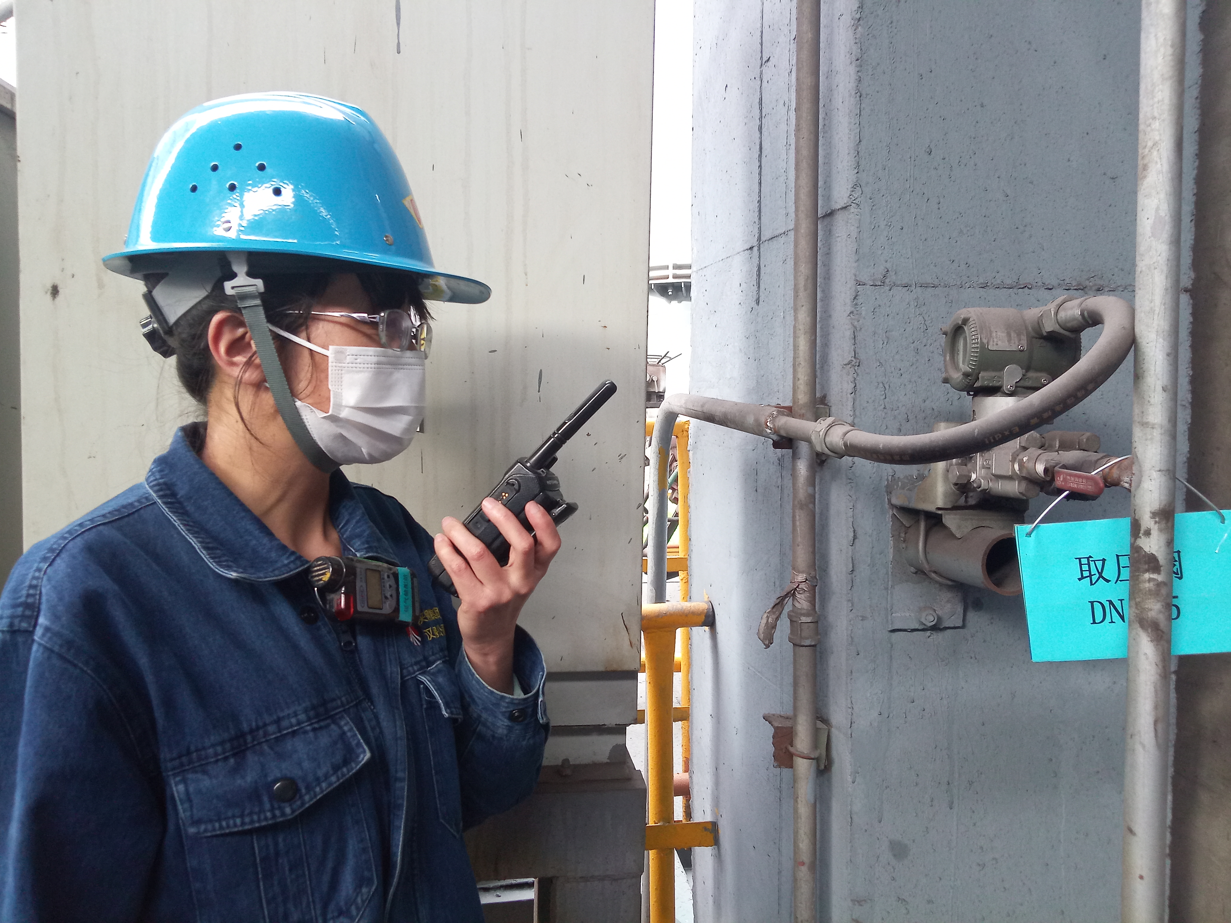 誰(shuí)說(shuō)女子本柔弱  平凡崗位綻芳華