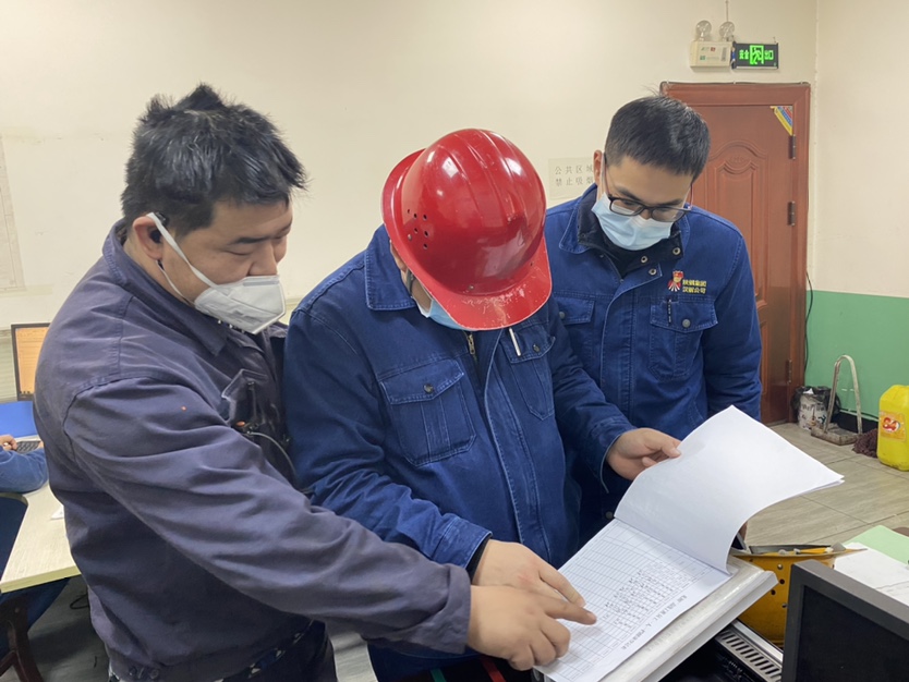 �����e�롱��(qi��ng)���o(j��)ί�O(ji��n)��   �����������