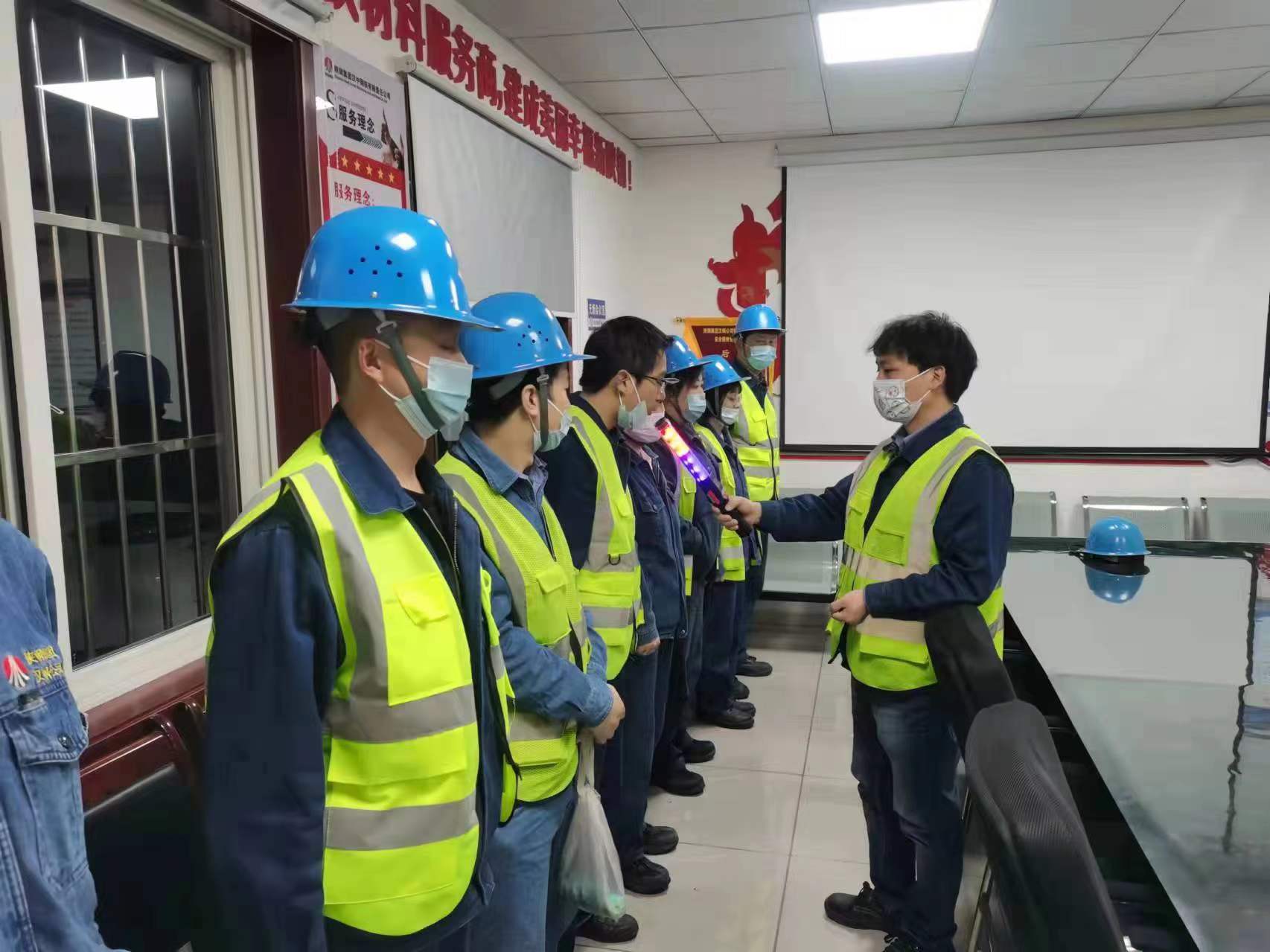 ��(ji��n)��һ��ȼ�ഺ   ��ؓ(f��)ʹ����?li��n)��?d��ng)