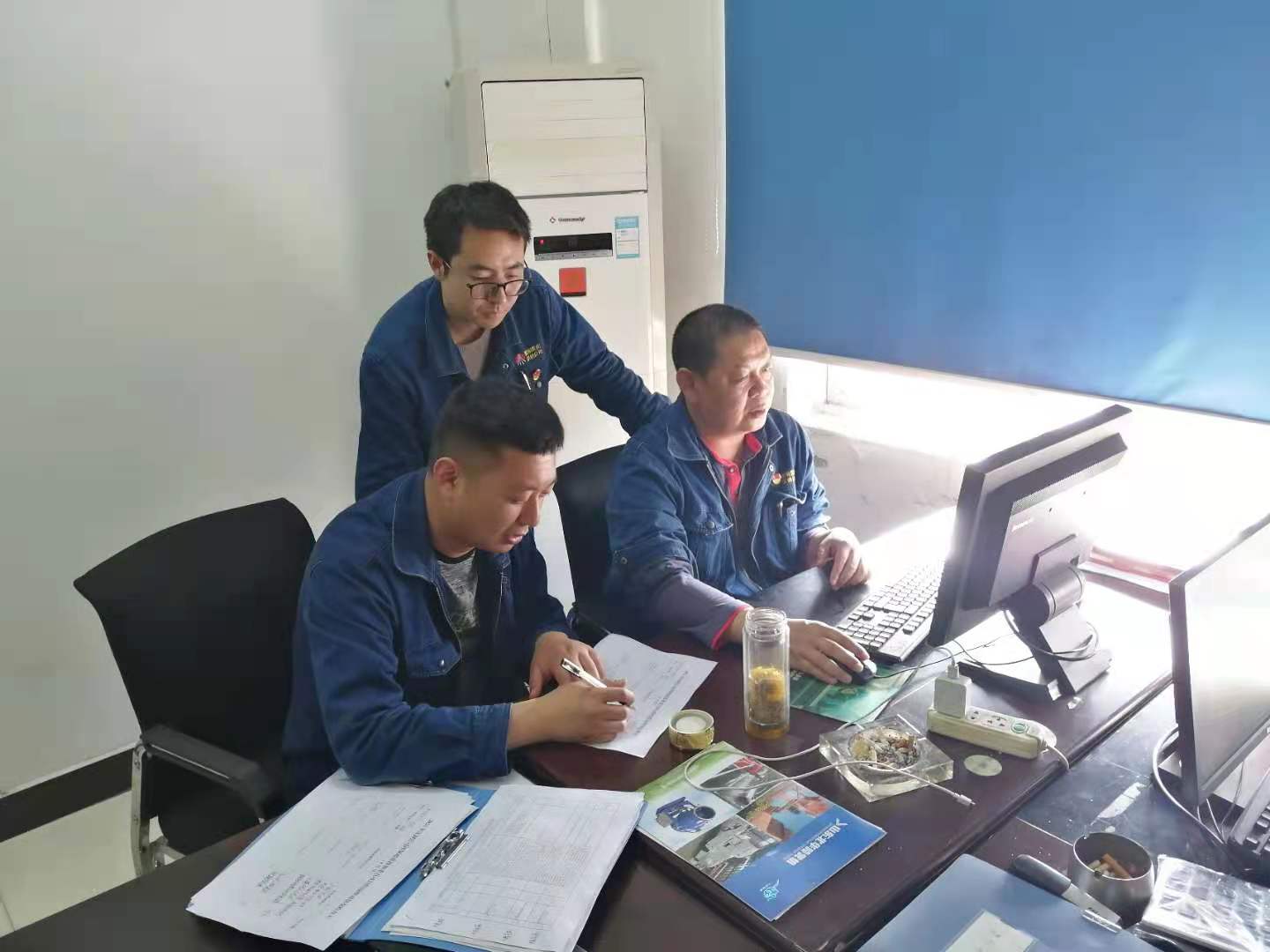 ��˾�oί�����O��  �������c�Ŀ���O�������M