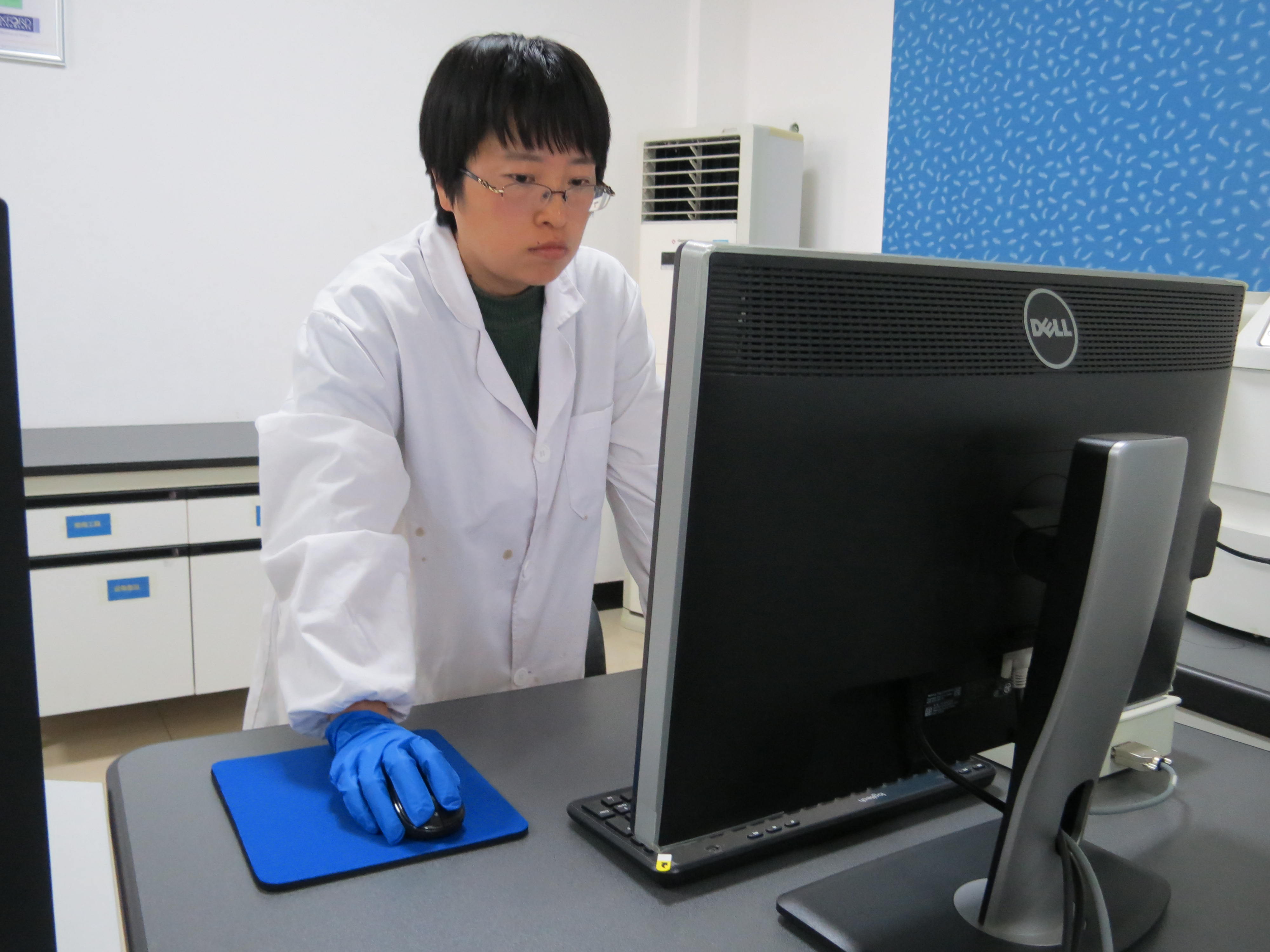 �_̤���� �L�����㌍�ɵġ���I��ɫ��