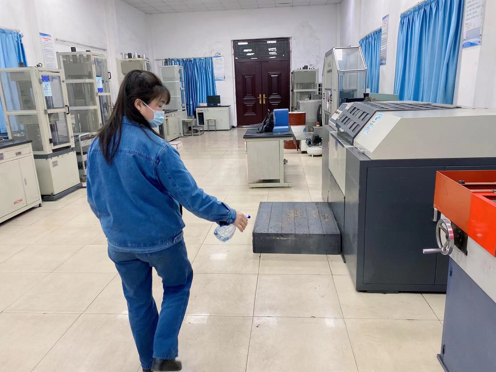 下足“針”功夫,“繡”出疫情防控堅實底氣 下足“針”功夫,“繡”出疫情防控堅實底氣