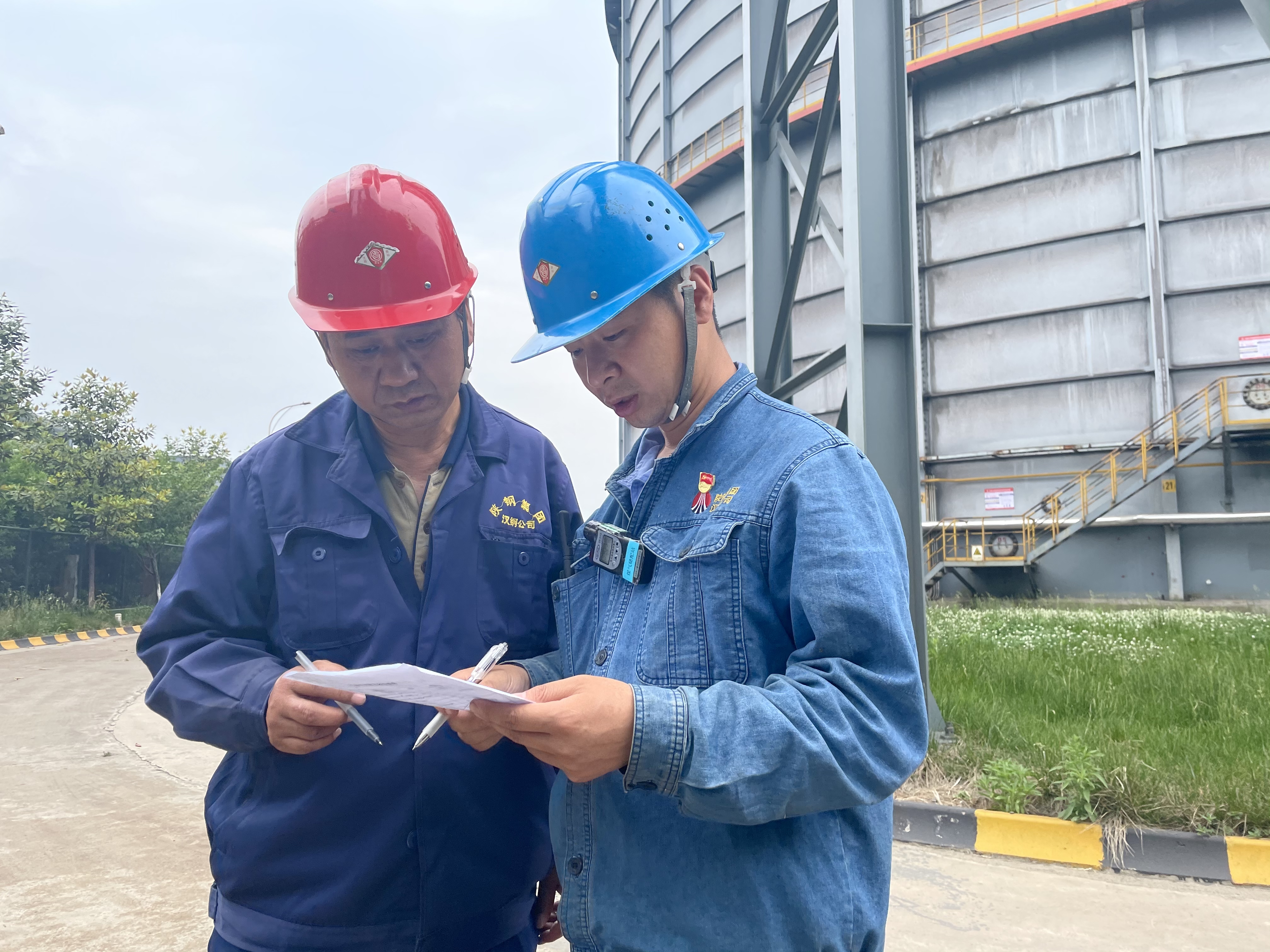 90后班長 預備黨員不“預備” 90后班長 預備黨員不“預備”