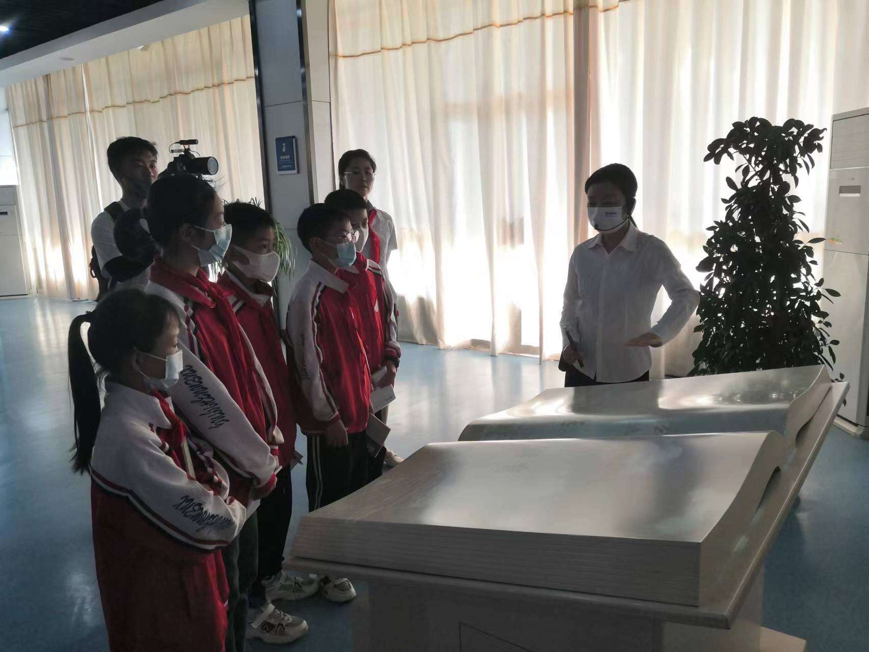 勉縣茶店鎮艾葉口小學組織學生到公司開展研學活動