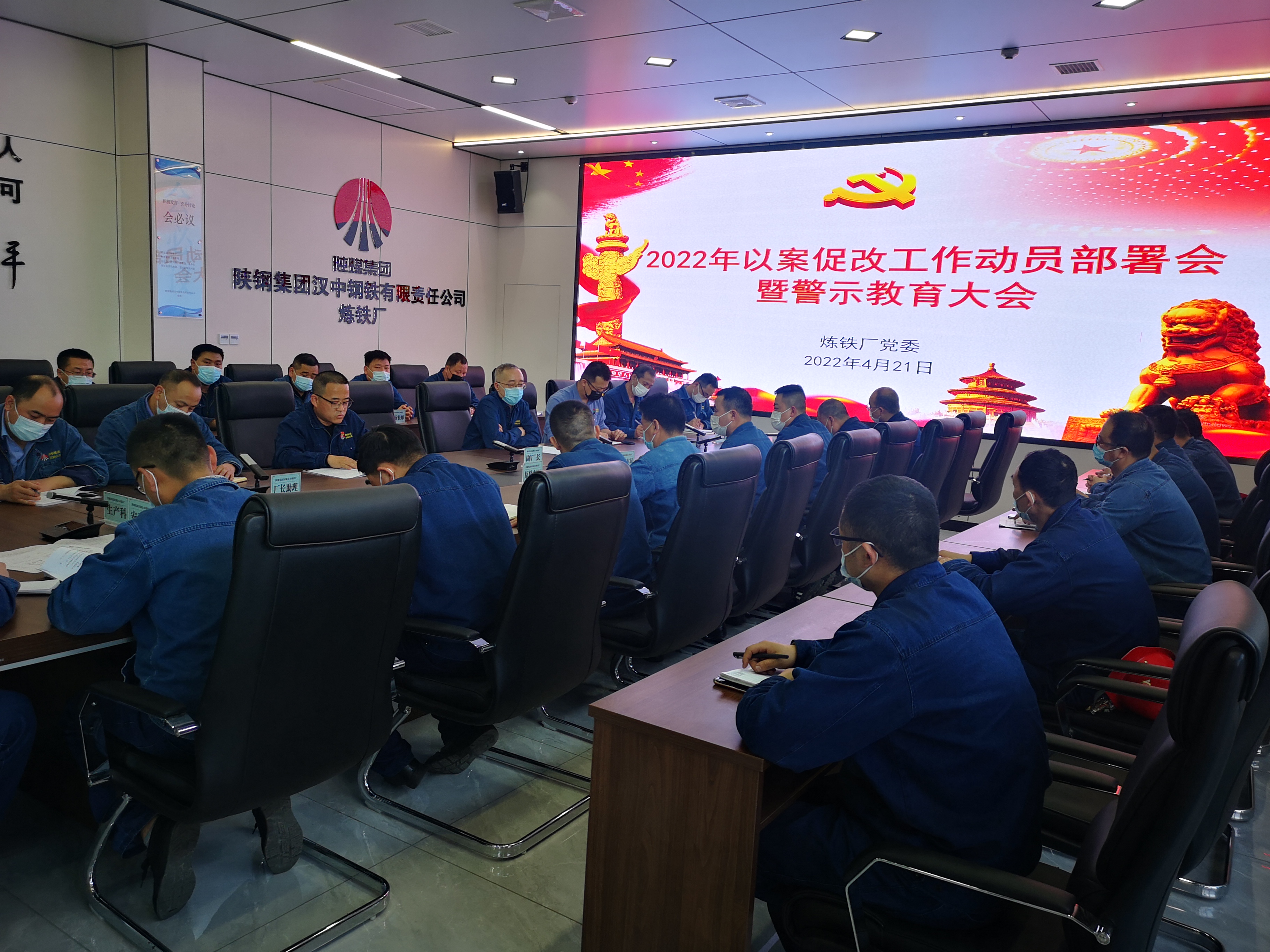 �N���^Ӳ���L ��������ɫ��Ƭ��