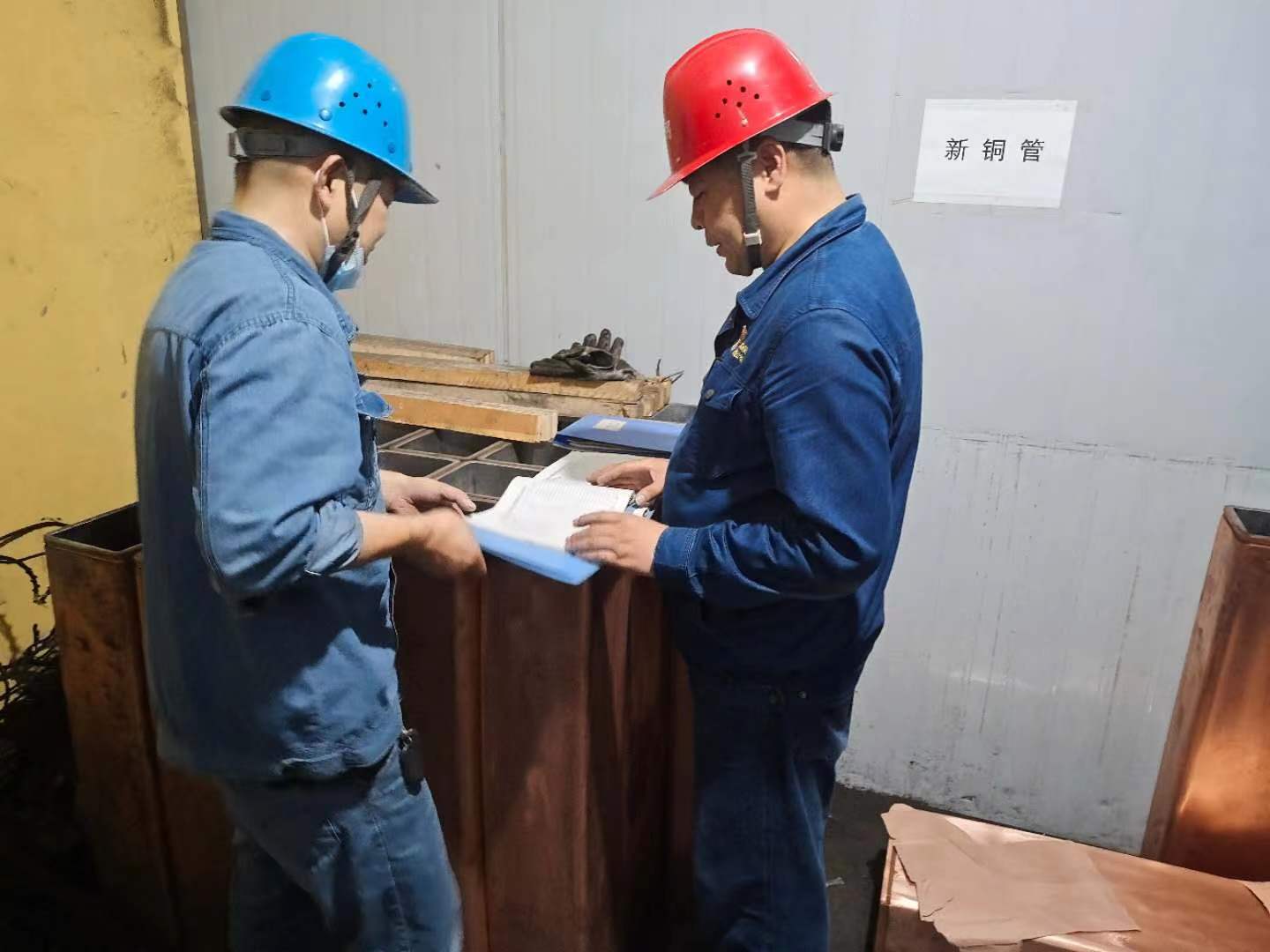 警示教育不停歇,不做反腐“局外人” 警示教育不停歇,不做反腐“局外人”