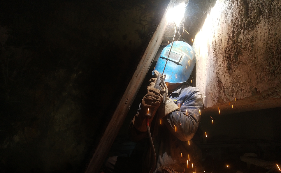 鋼鐵藍(lán)在燒結(jié) “三員”聚力 奮戰(zhàn)紅五月 鋼鐵藍(lán)在燒結(jié) “三員”聚力 奮戰(zhàn)紅五月