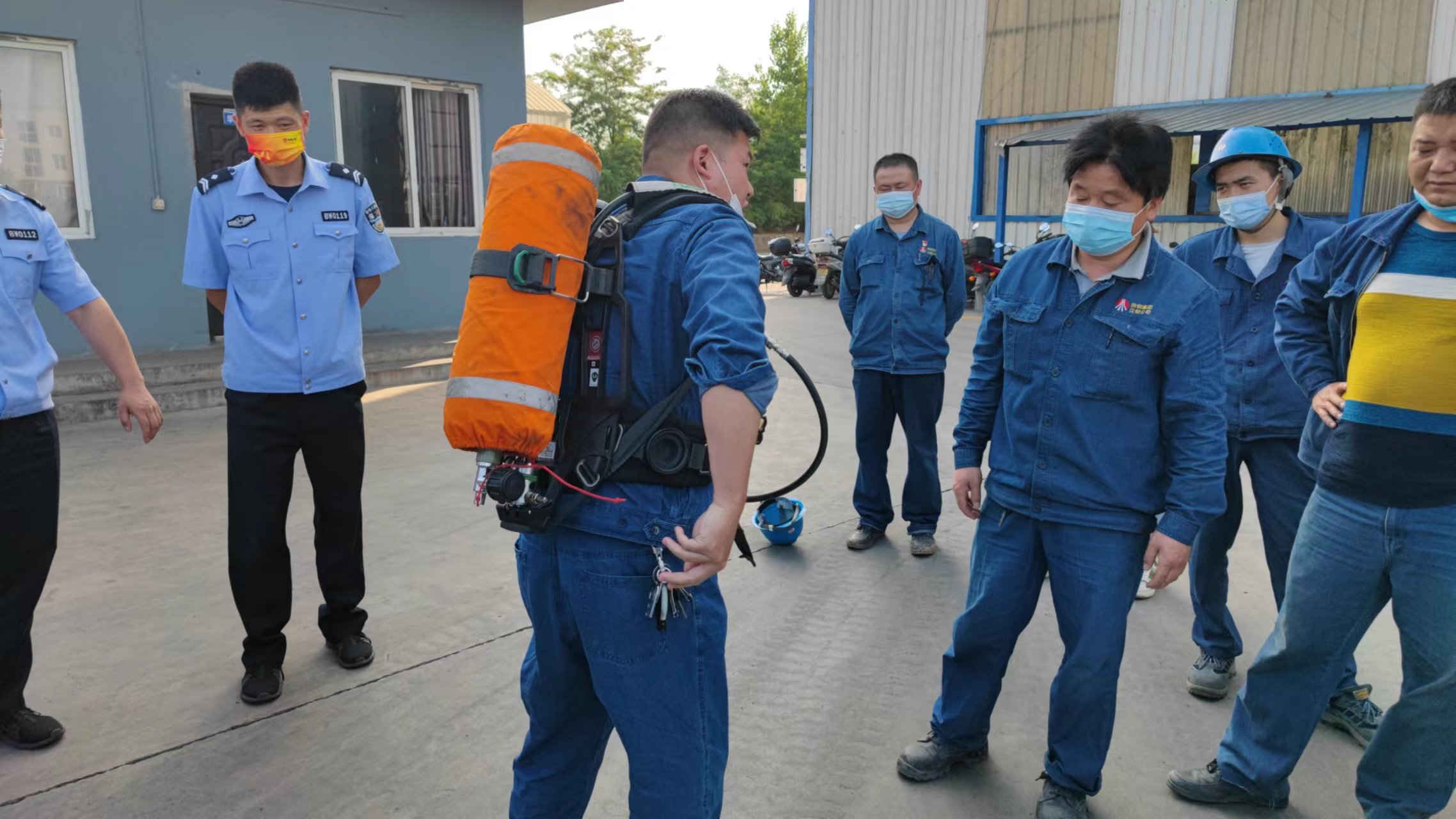 物流中心團總支開展應急知識競賽活動 物流中心團總支開展應急知識競賽活動