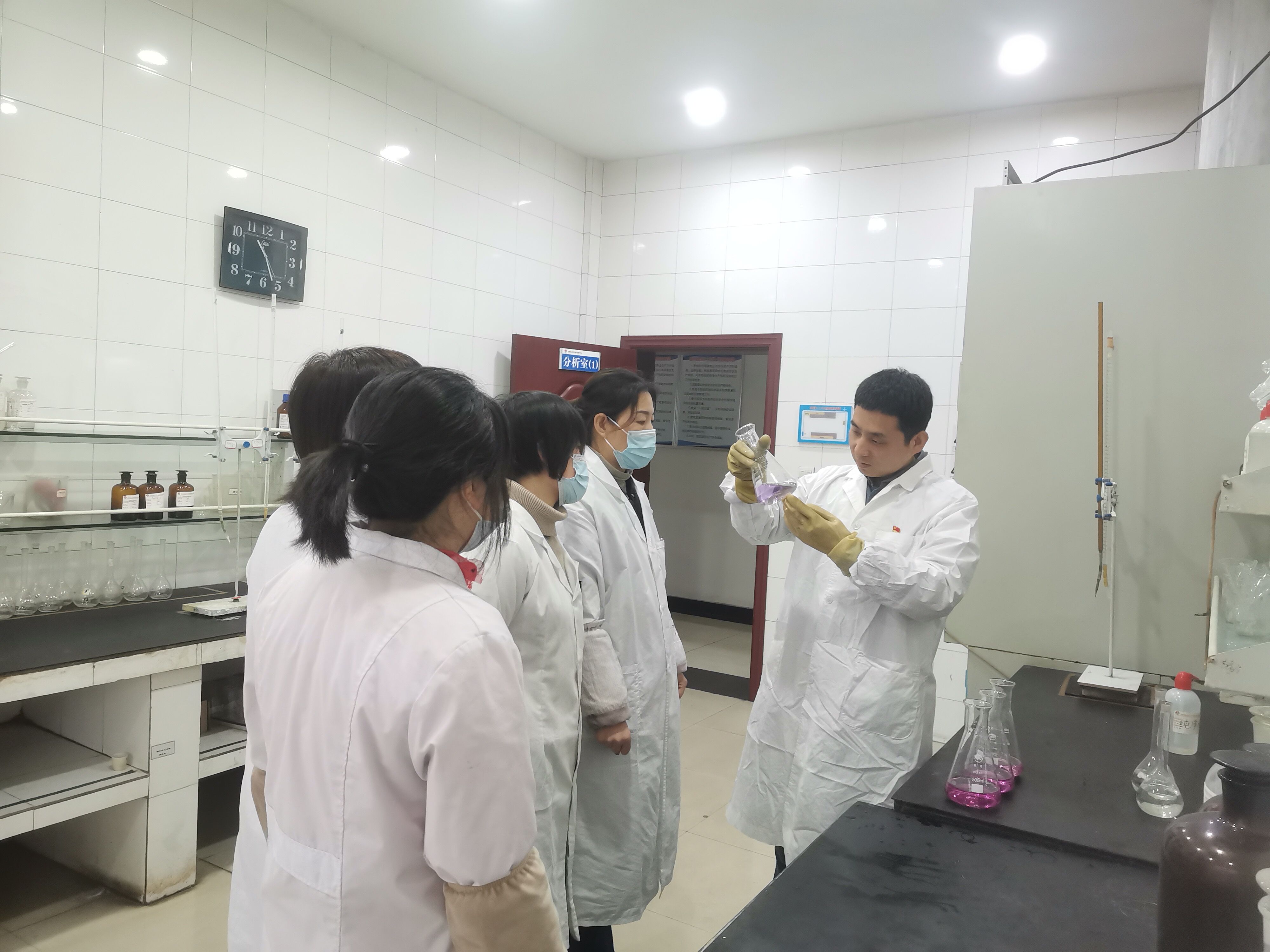 �l�]���h�����������ݣ����l�ĸ��������