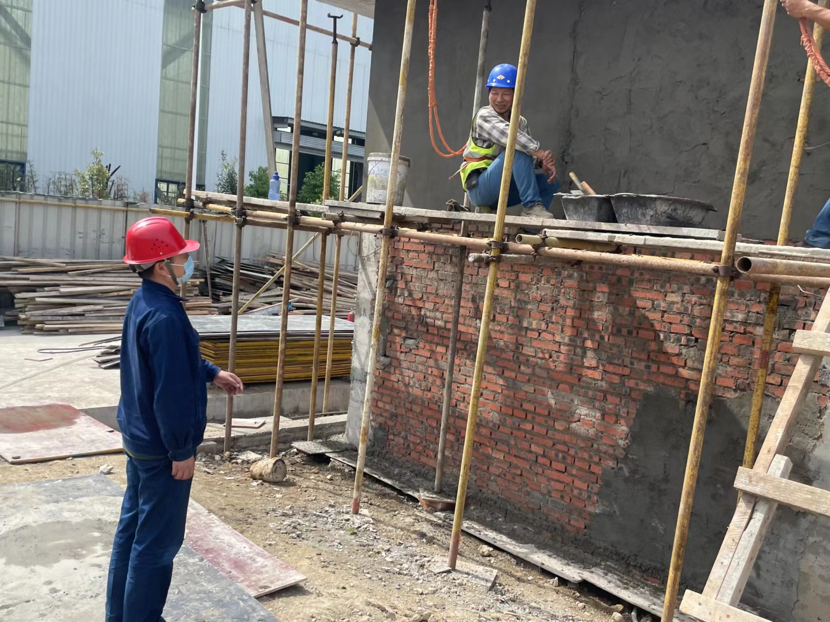 �V�в���  ������ȫ���a�������¾��桱