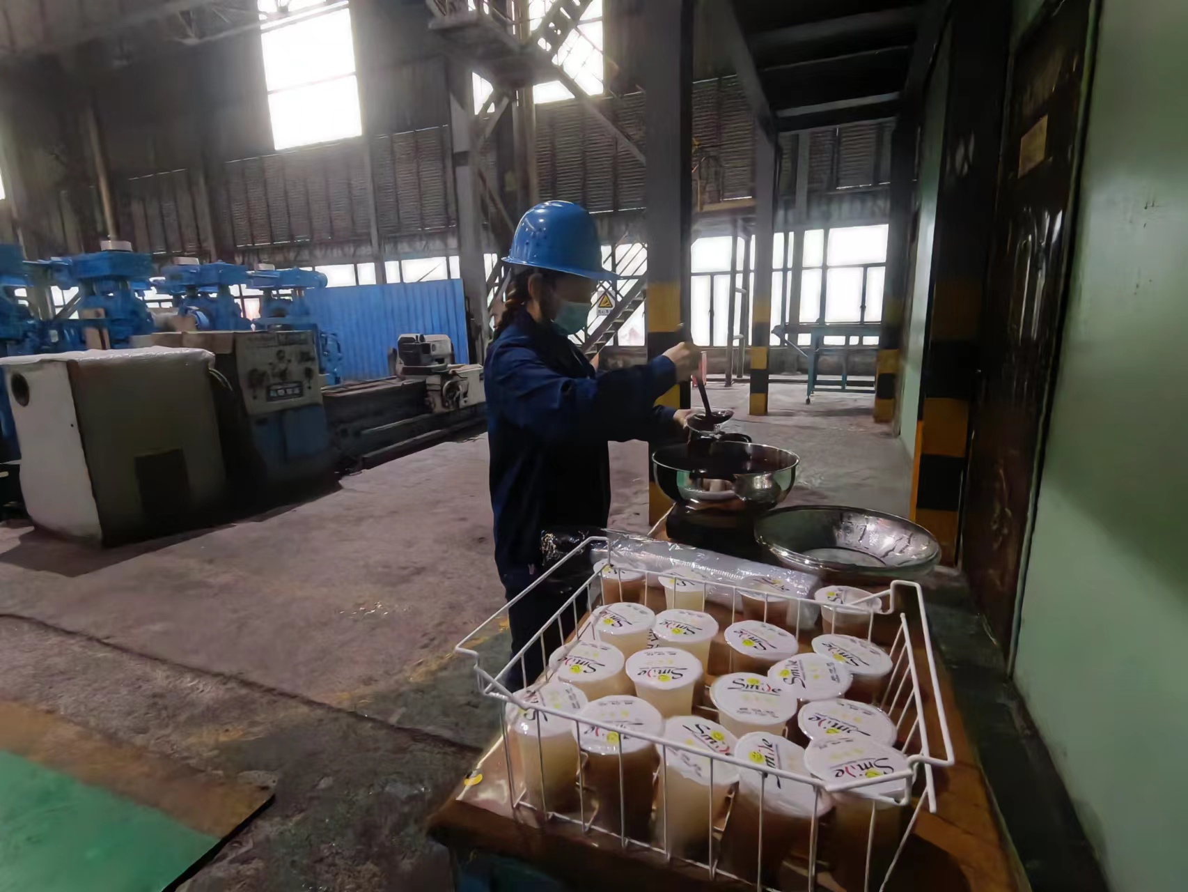 高溫“烤”驗下的“最帥天團” 高溫“烤”驗下的“最帥天團”