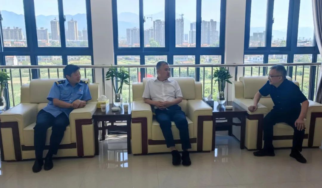 �����F·�֝h��܇�նζ��L��𵽹�˾�{��