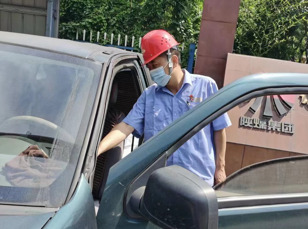 開展安全警示教育，筑牢交通安全防線