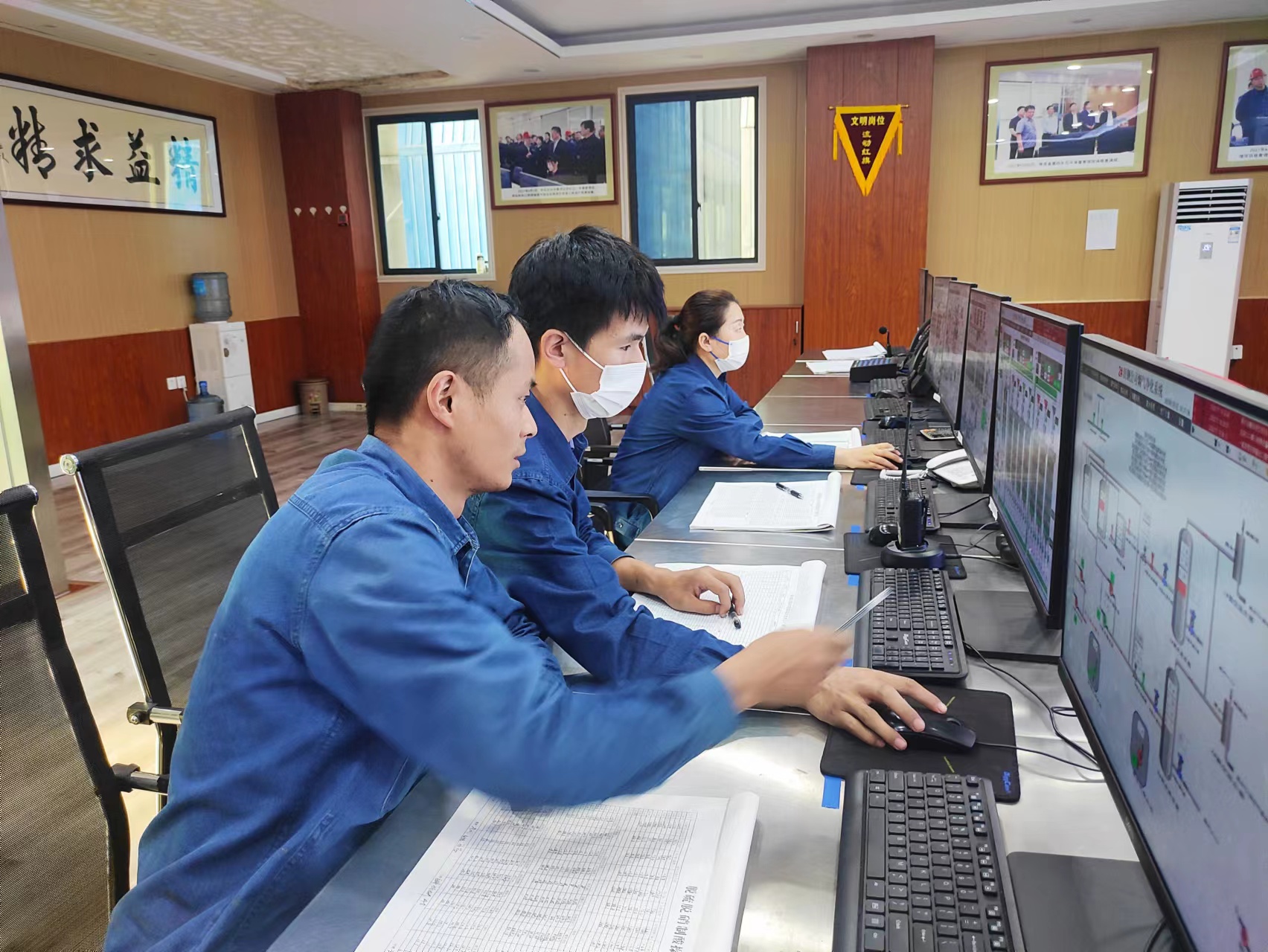 堅守初心 默默奉獻(xiàn)——公司優(yōu)秀共產(chǎn)黨員湯保平 堅守初心 默默奉獻(xiàn)——公司優(yōu)秀共產(chǎn)黨員湯保平