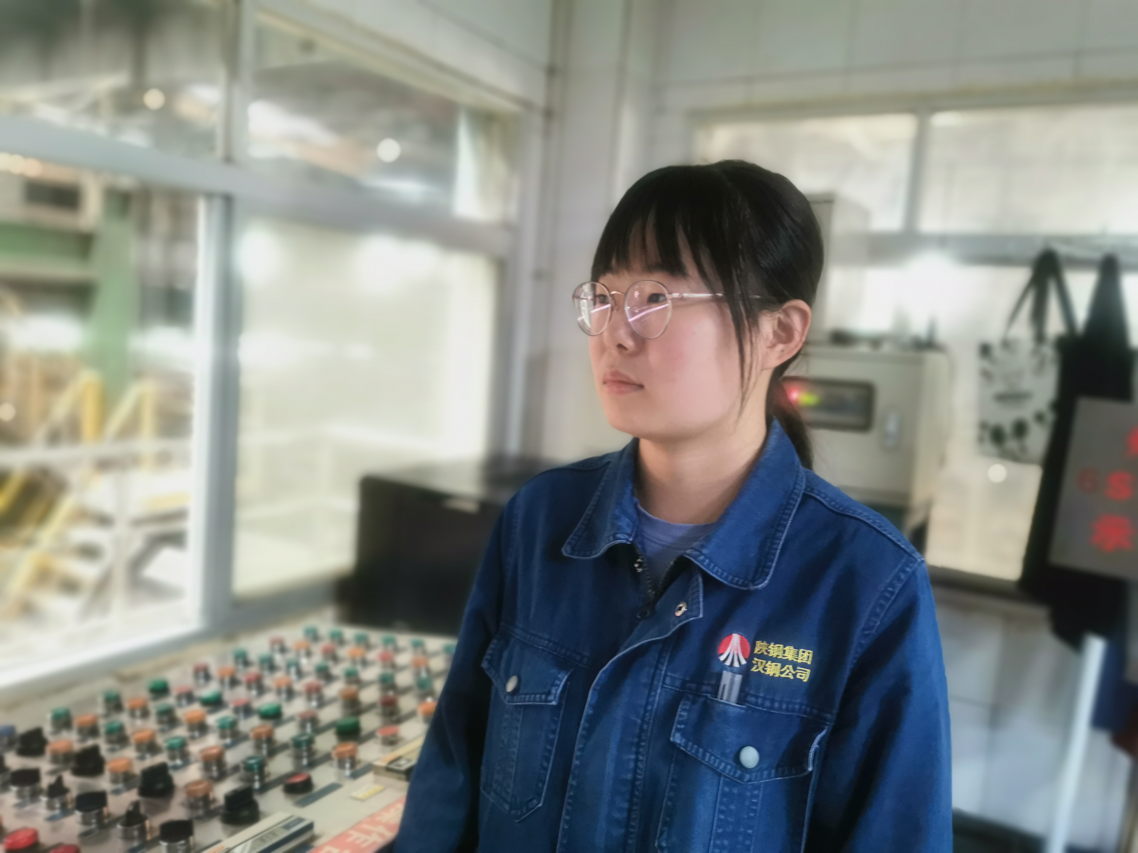 ̽���ɱ���С�ܼҡ���溵Ľ������E