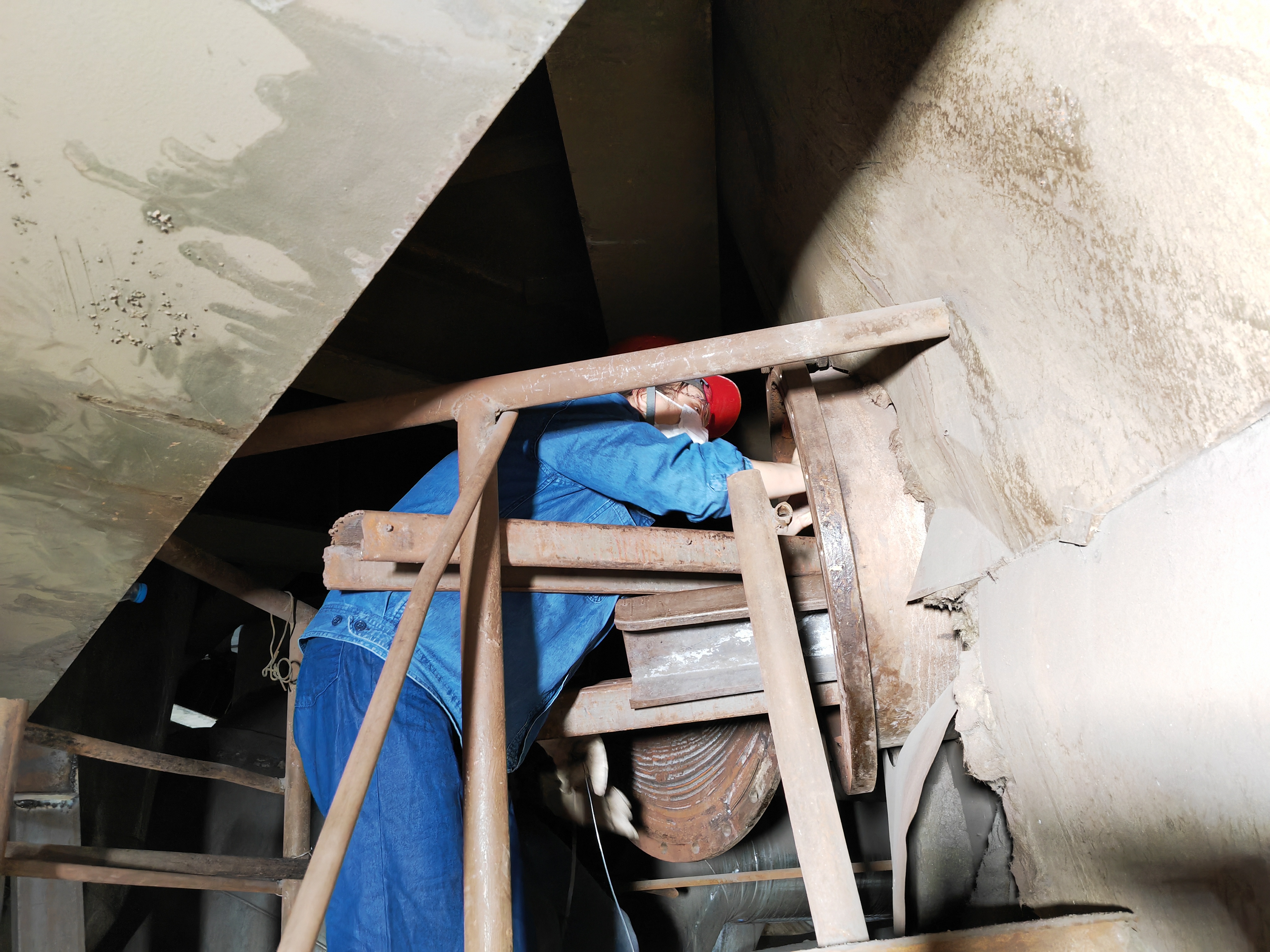 巾幗力量勇擔當,撐起檢修“半邊天” 巾幗力量勇擔當,撐起檢修“半邊天”