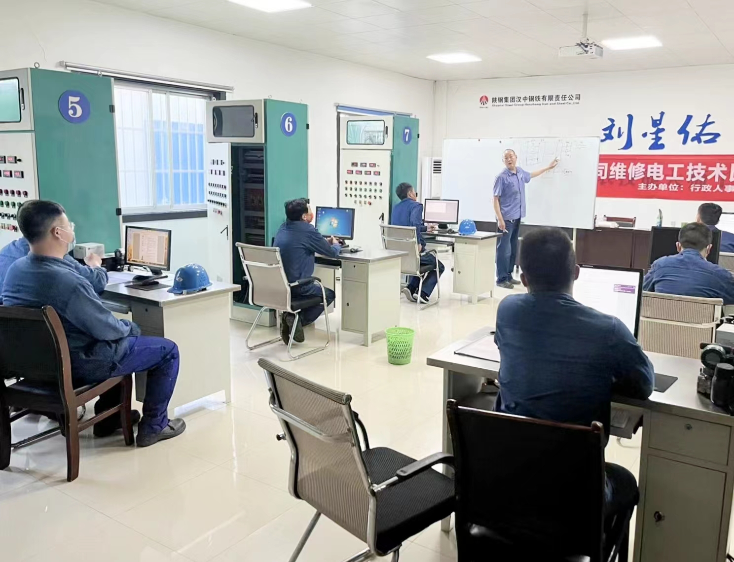 精準發力 孕育人才“破土”發芽