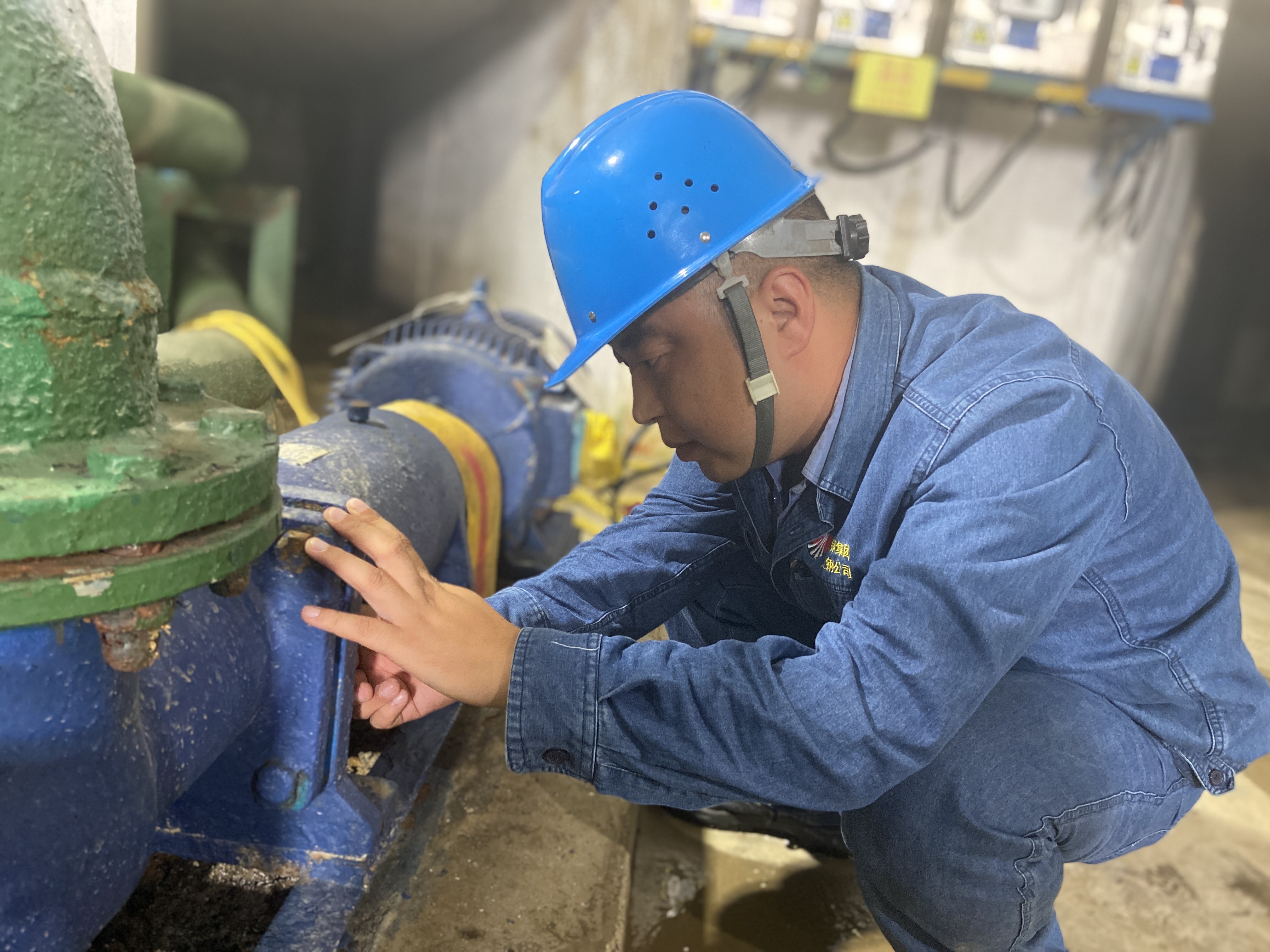 ʢ�ĕr���еġ�����ɫ��