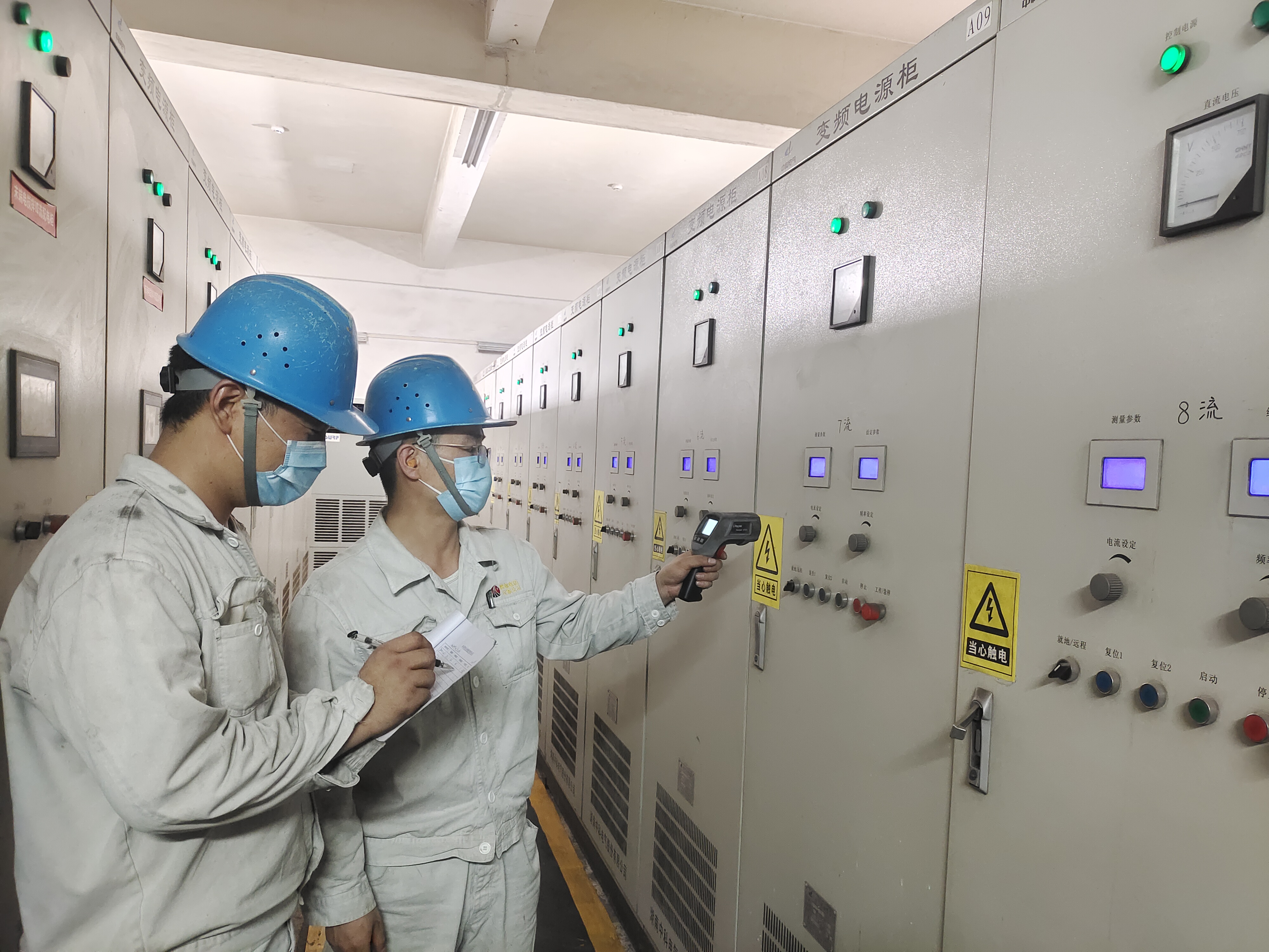 盛夏時節(jié)，煉鋼廠人機降溫有了“心”攻略