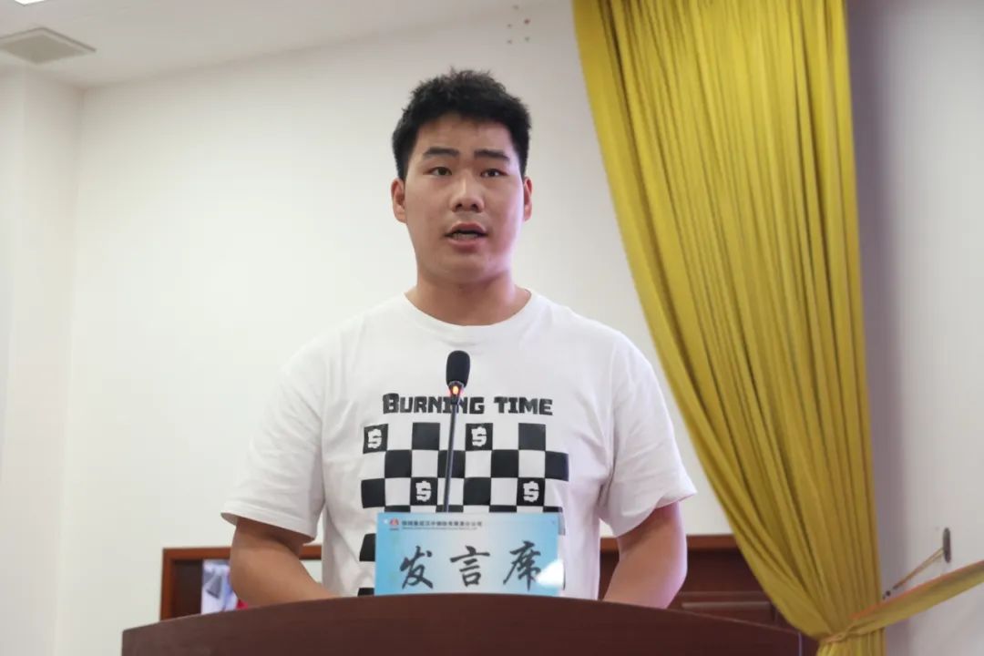 У������ٰl(f��)չ����˾���_���v��(hu��)�߃�(y��u)���W(xu��)�����������(hu��)