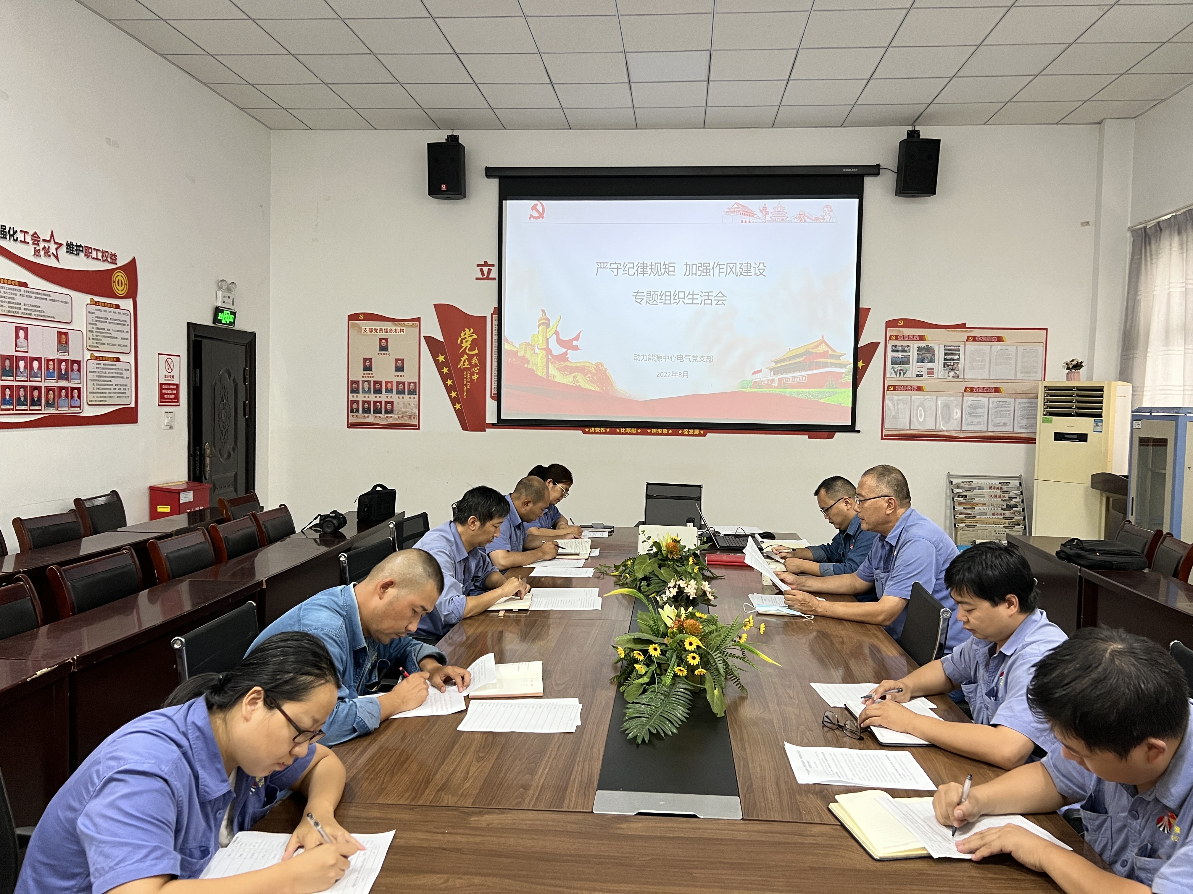 ���ǡ�ҫ䓳� �xӳ�h���µĊ^���ഺ