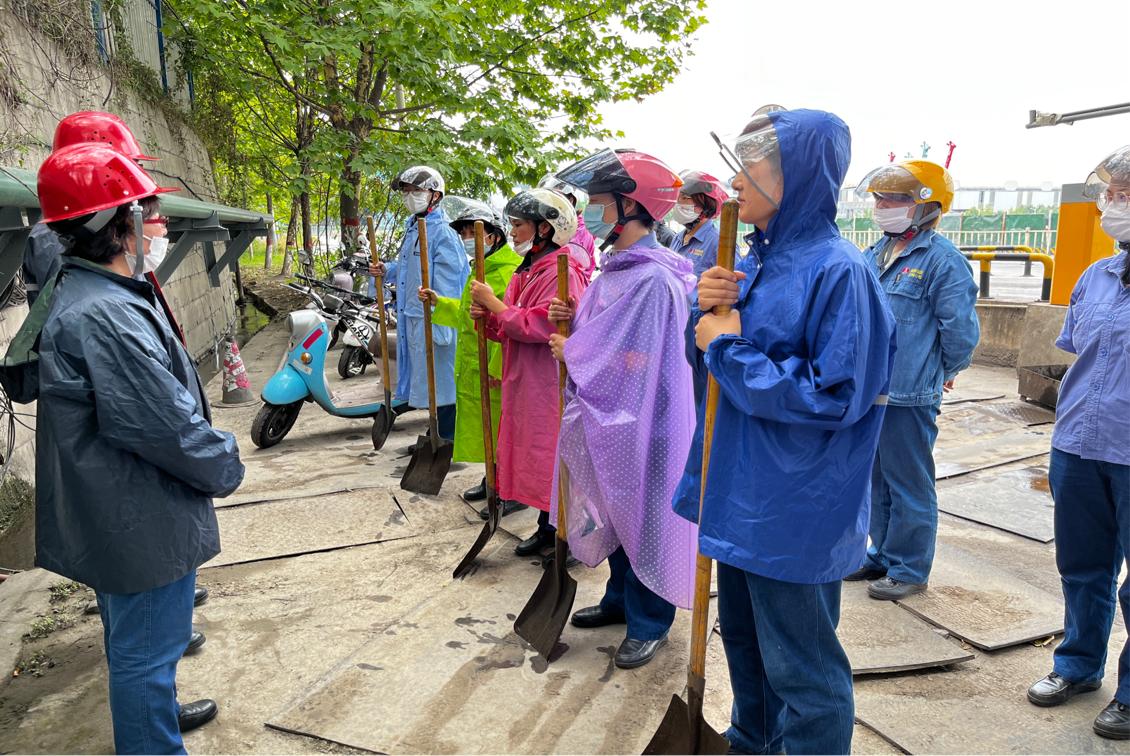 ��ʩ�����硱����    ���з�Ѵ�W�񻯷���