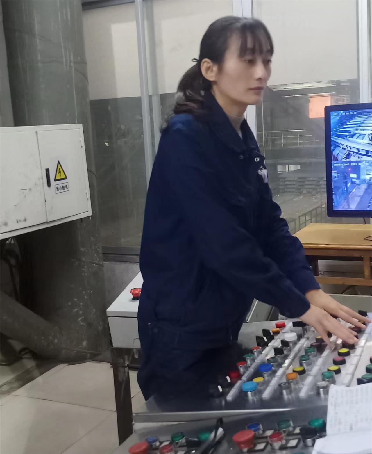 �v�����A���˾� ���g�f�³��D��