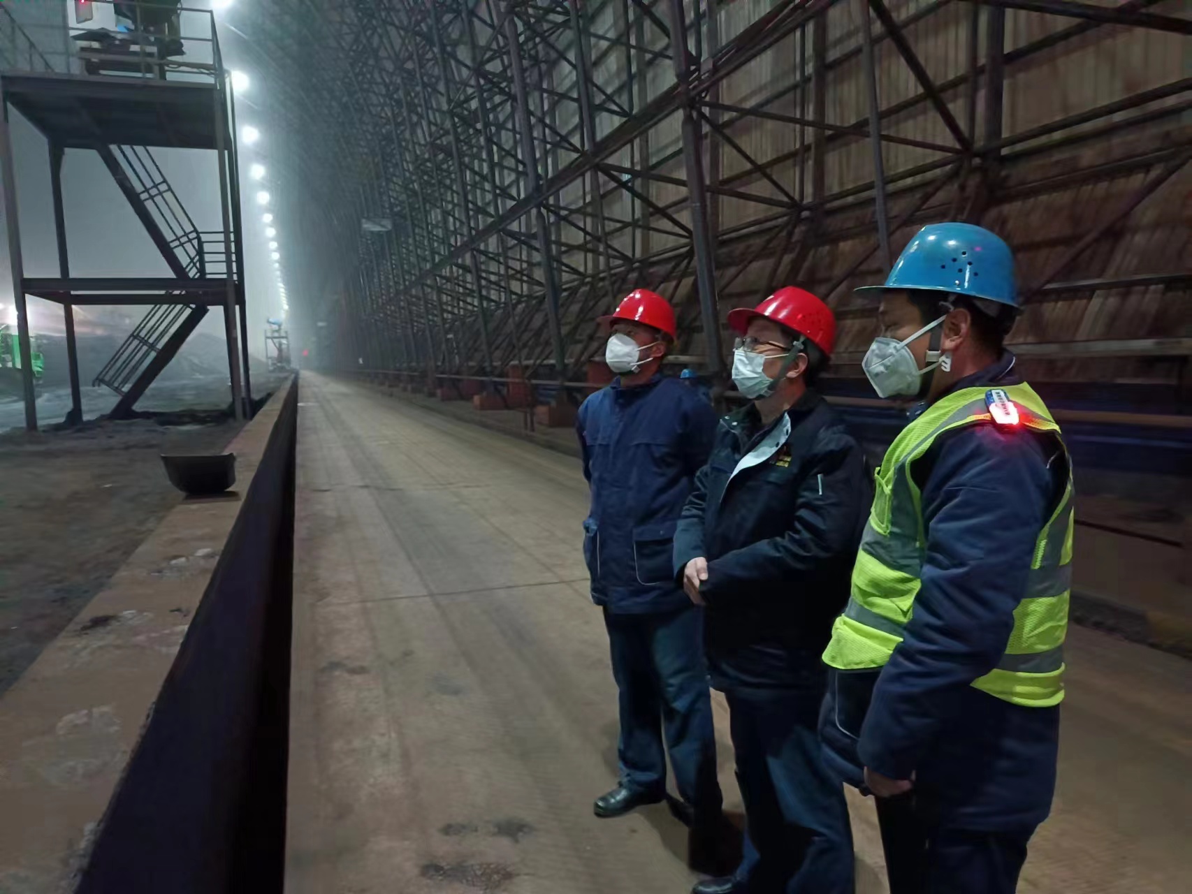 作風建設賦新能 黨建領航加速跑 作風建設賦新能 黨建領航加速跑