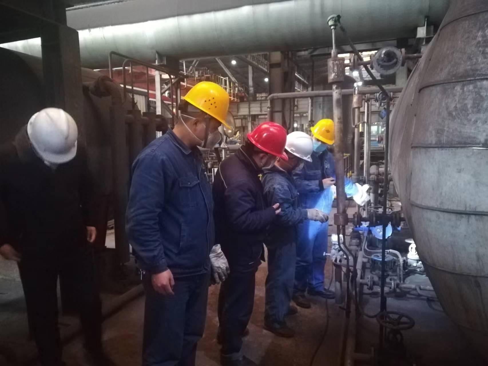 上好“雙保險” 走好設備保障開局路 上好“雙保險” 走好設備保障開局路